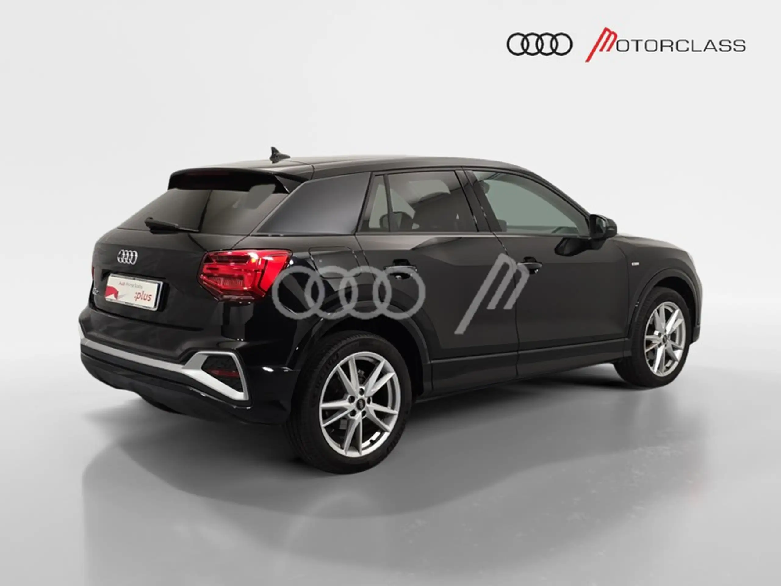 Audi - Q2