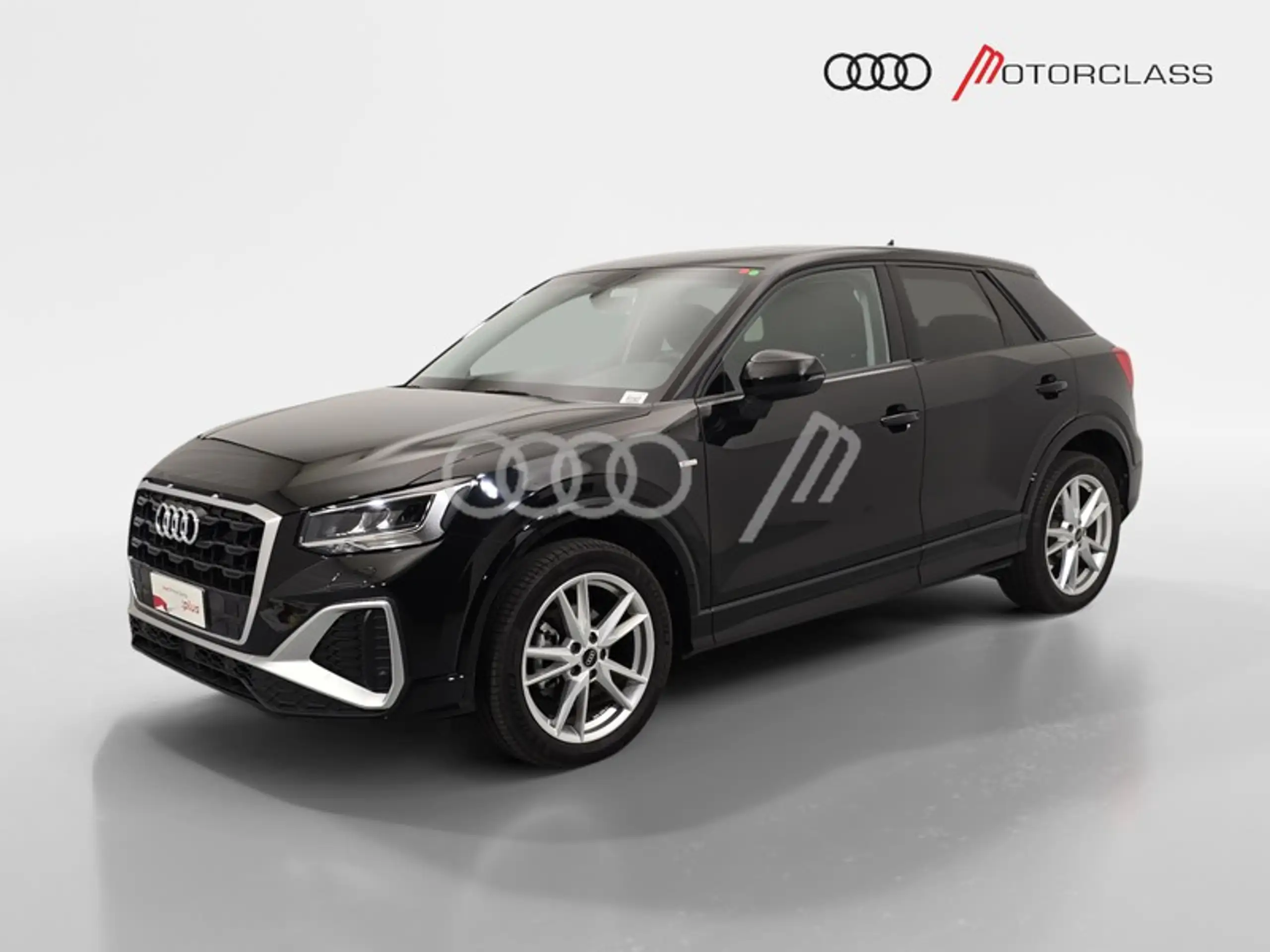 Audi - Q2