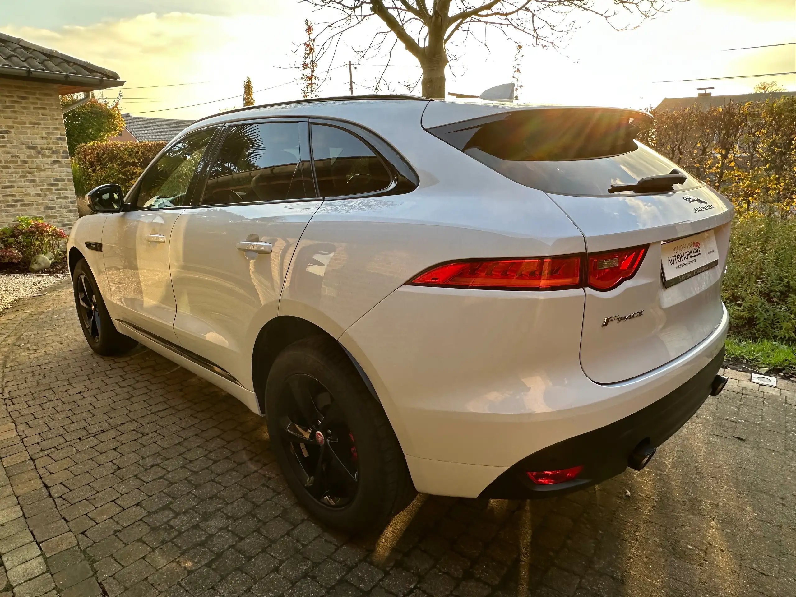 Jaguar - F-Pace