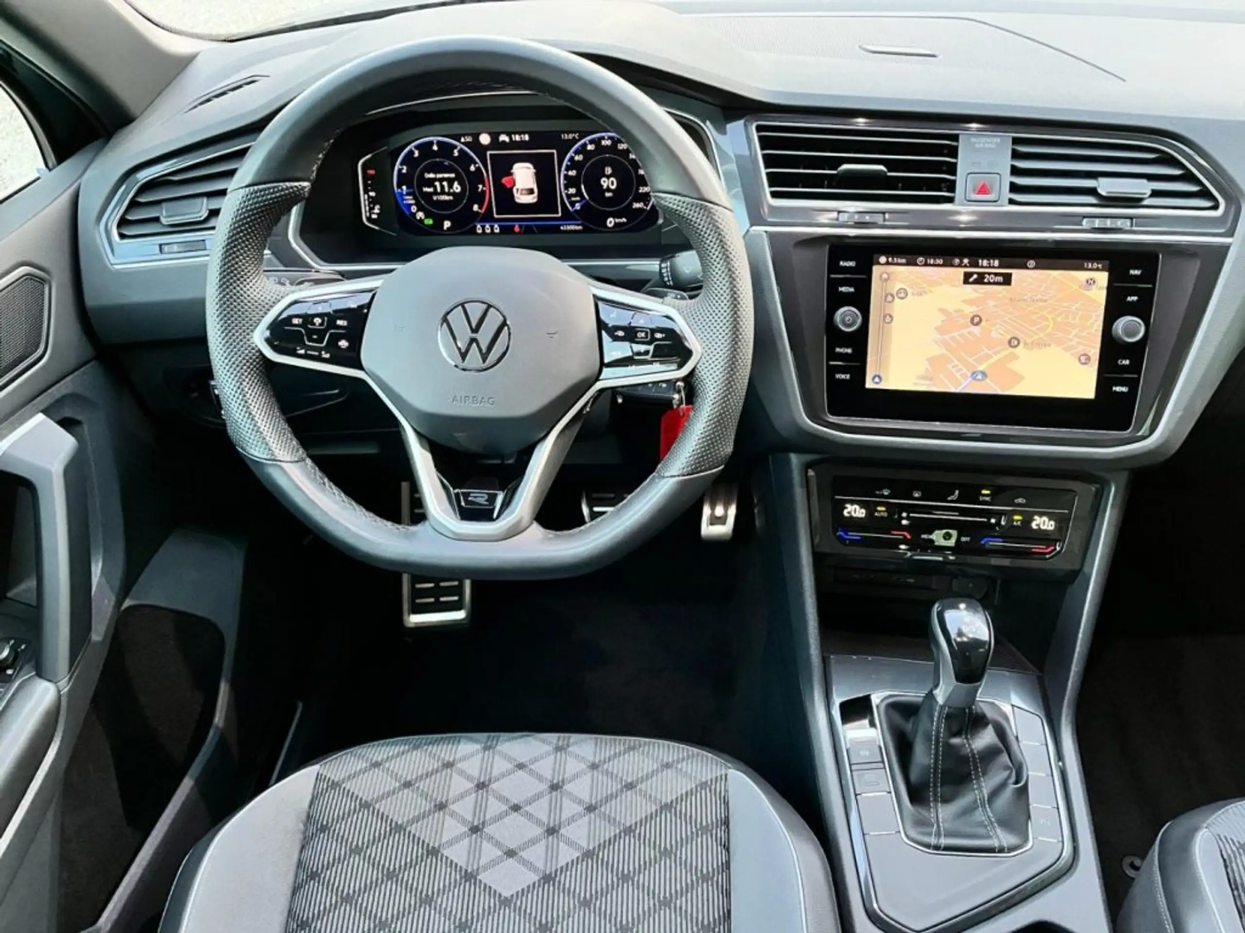 Volkswagen - Tiguan