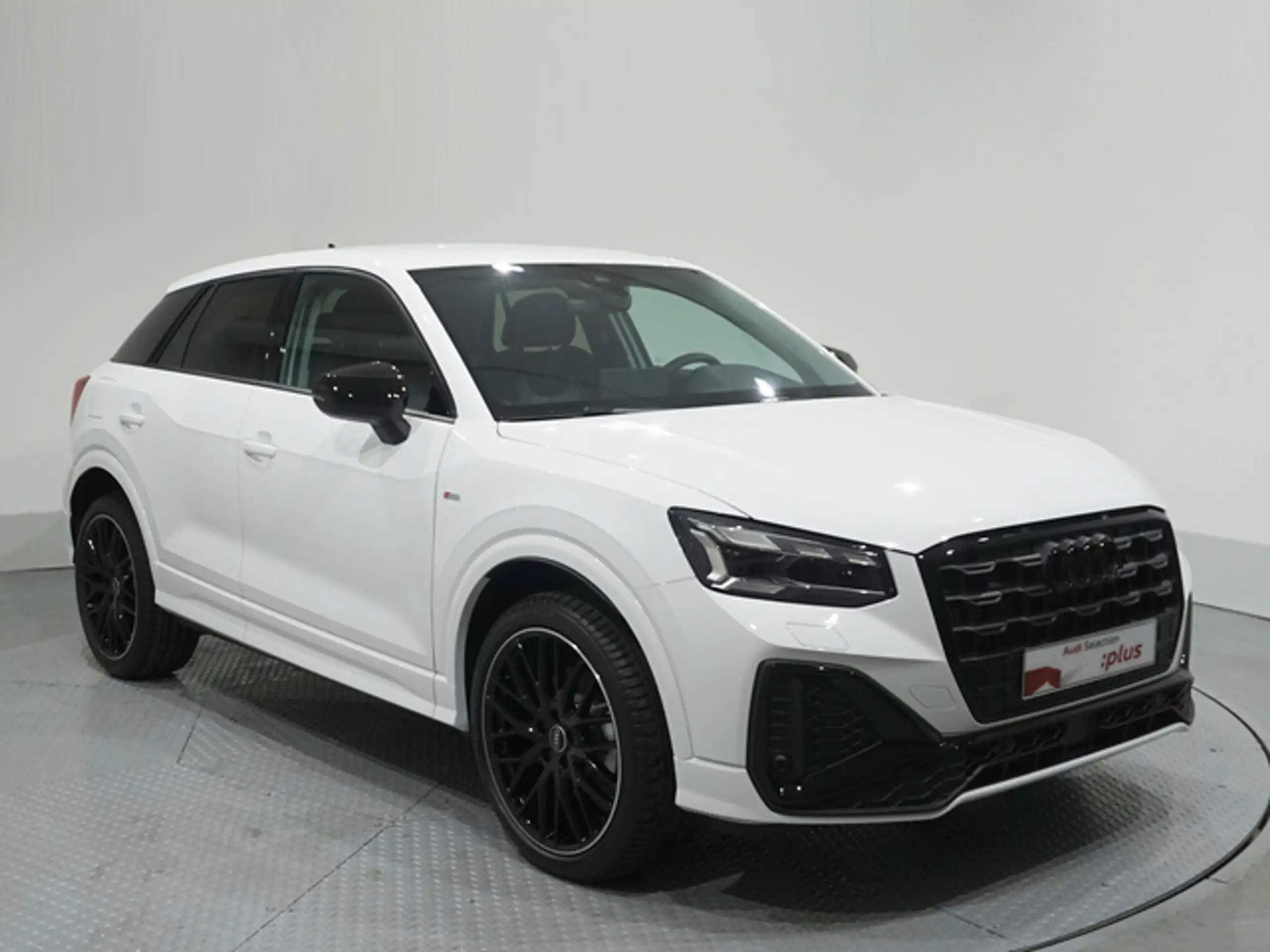 Audi Q2 2024