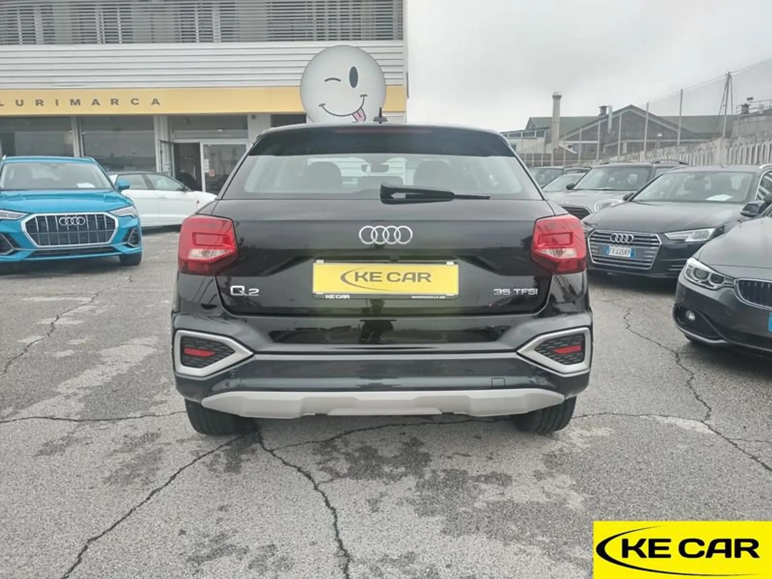 Audi - Q2