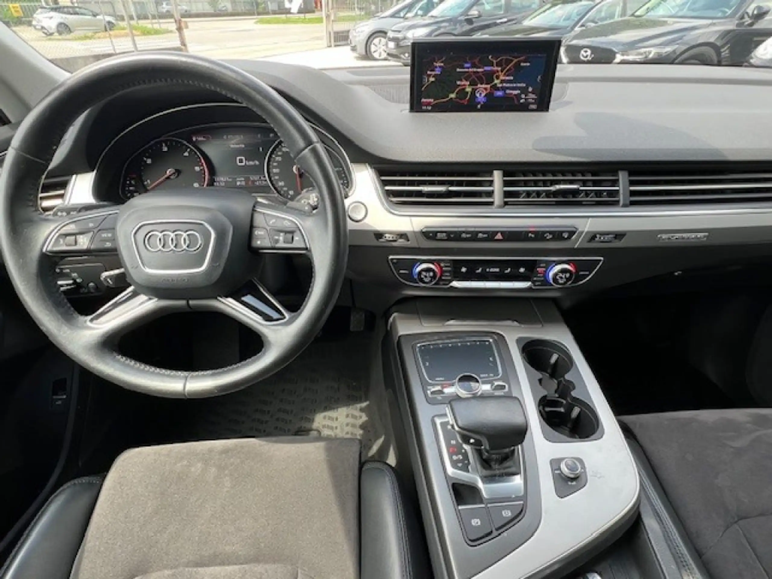 Audi - Q7