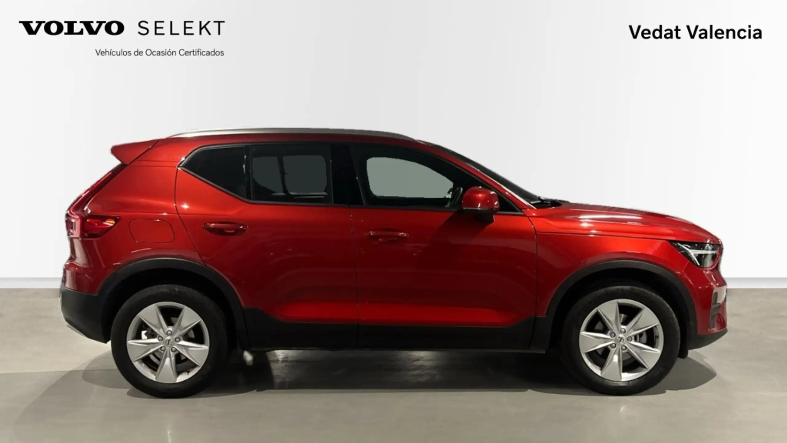 Volvo - XC40