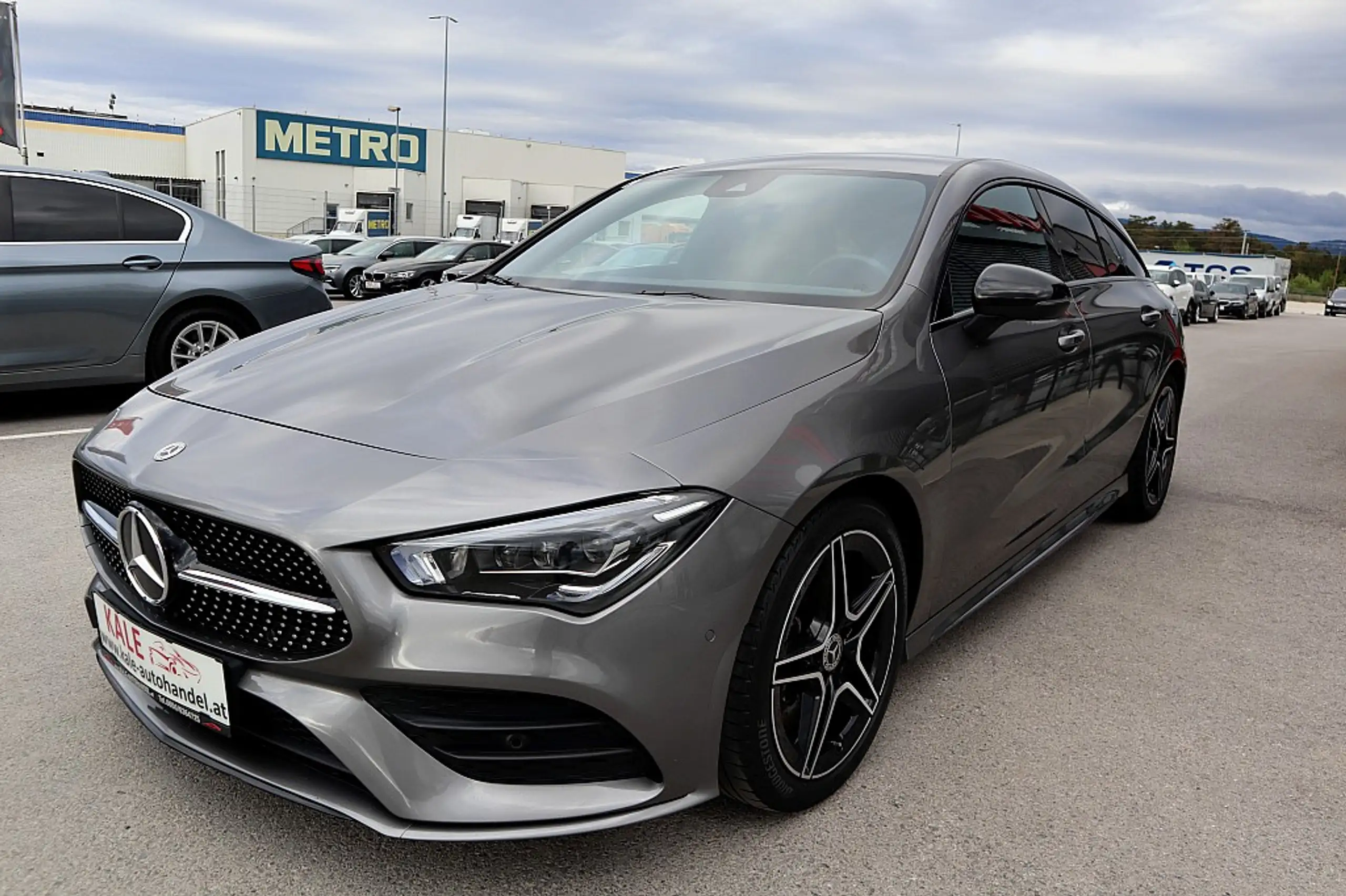 Mercedes-Benz - CLA 200