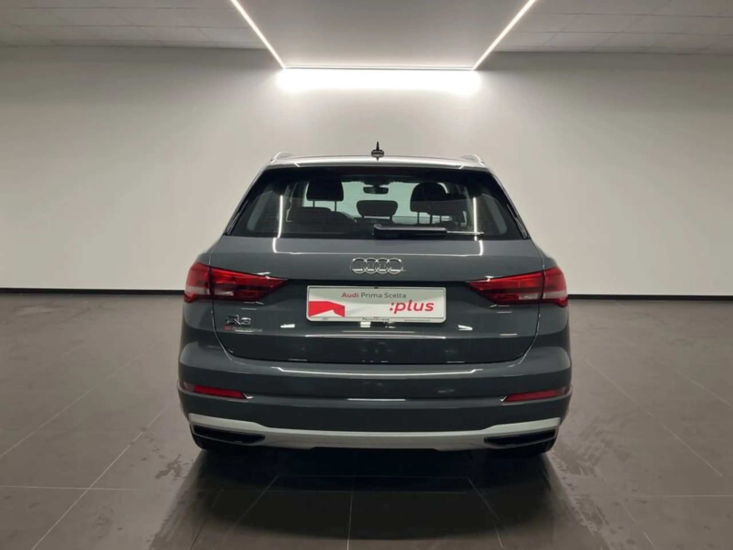 Audi - Q3