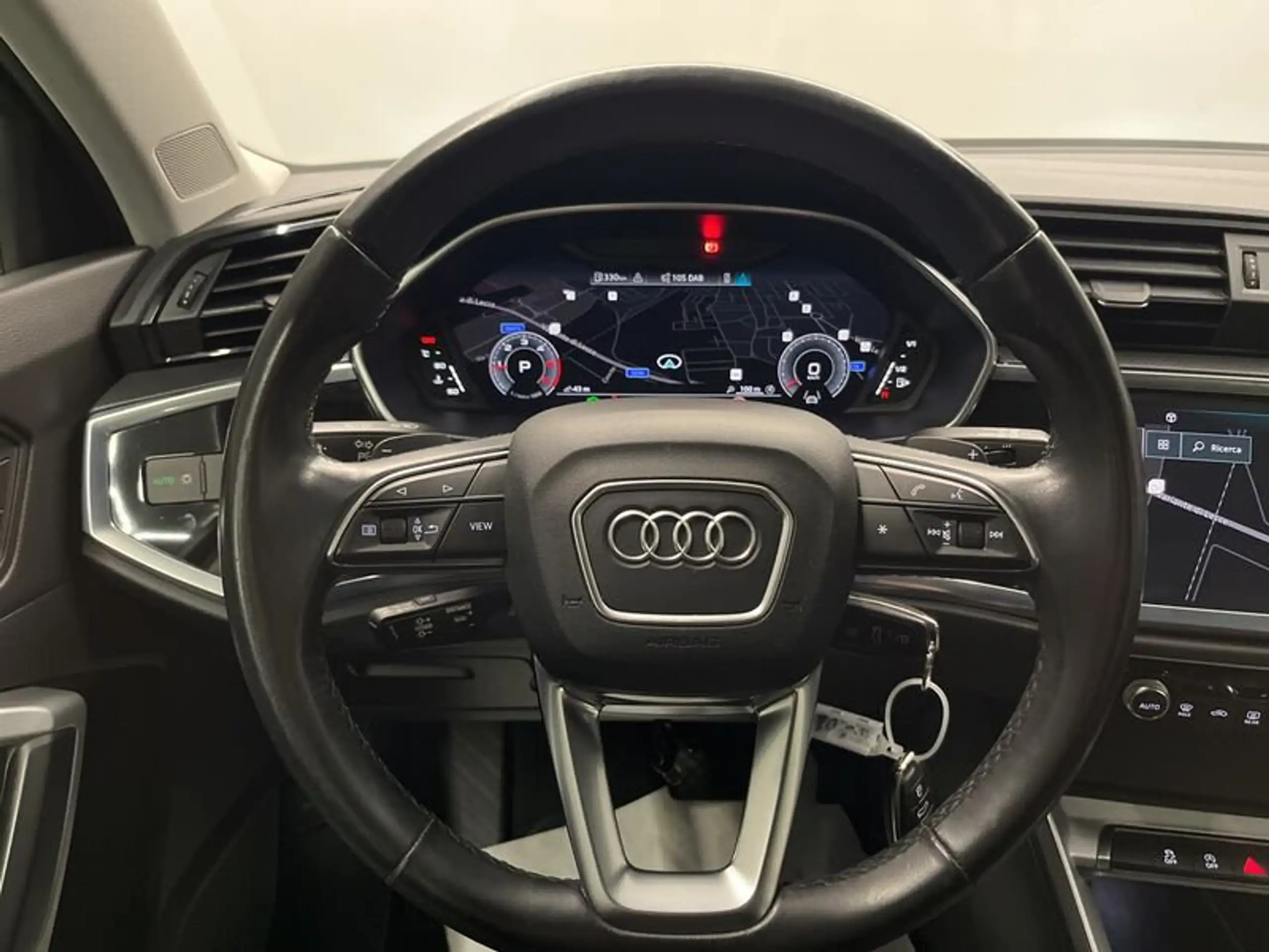 Audi - Q3