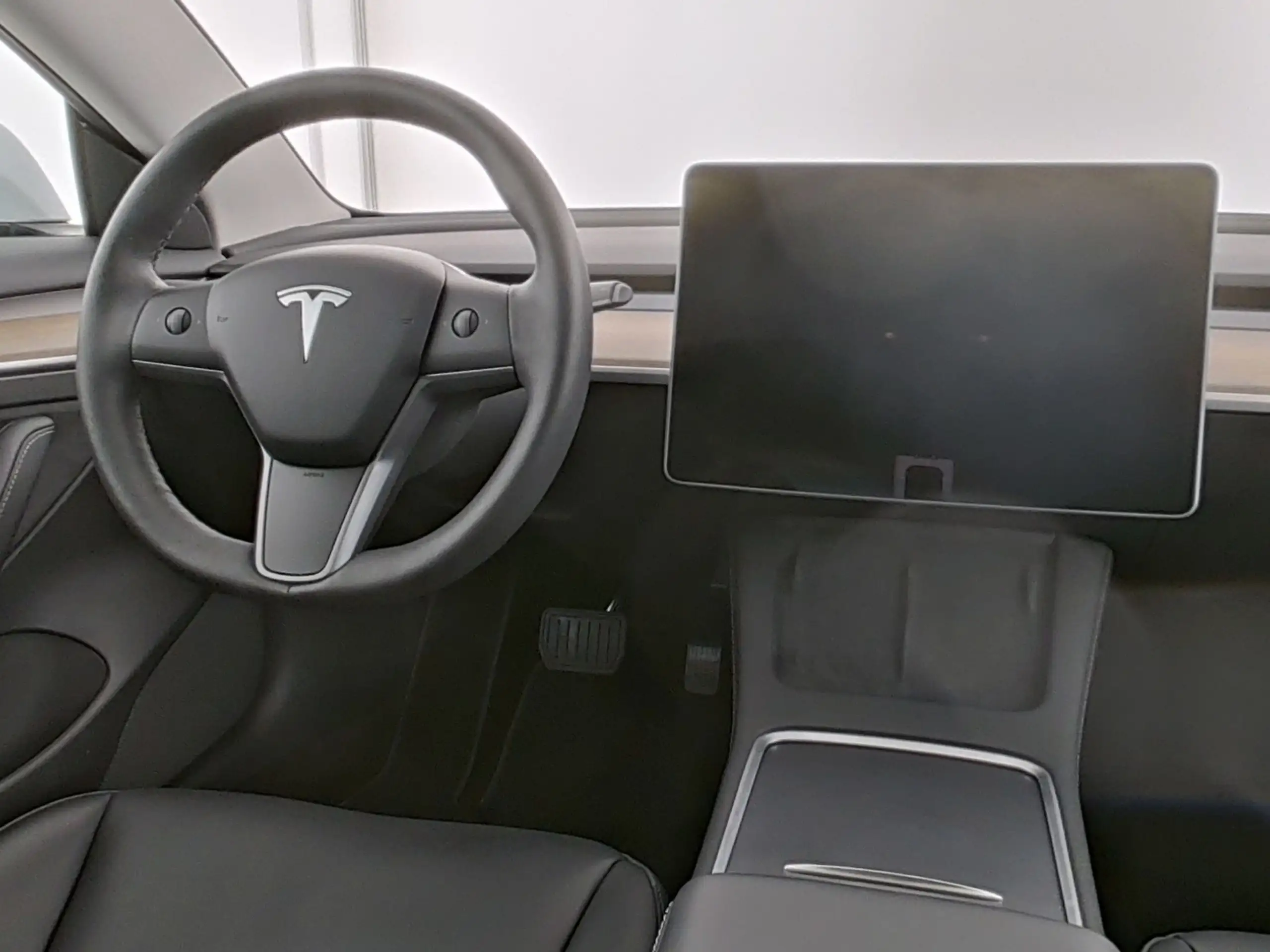 Tesla - Model 3