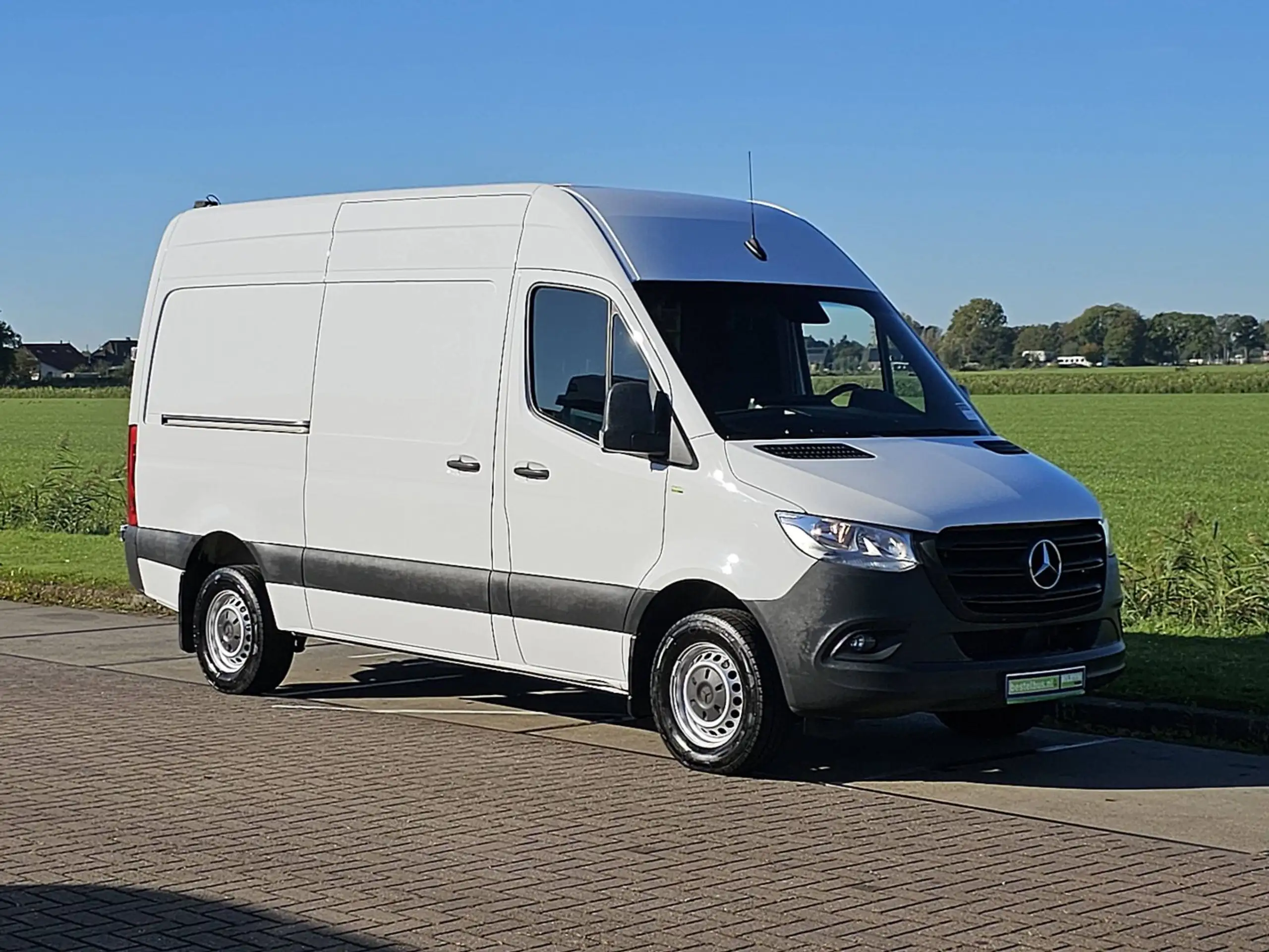 Mercedes-Benz - Sprinter