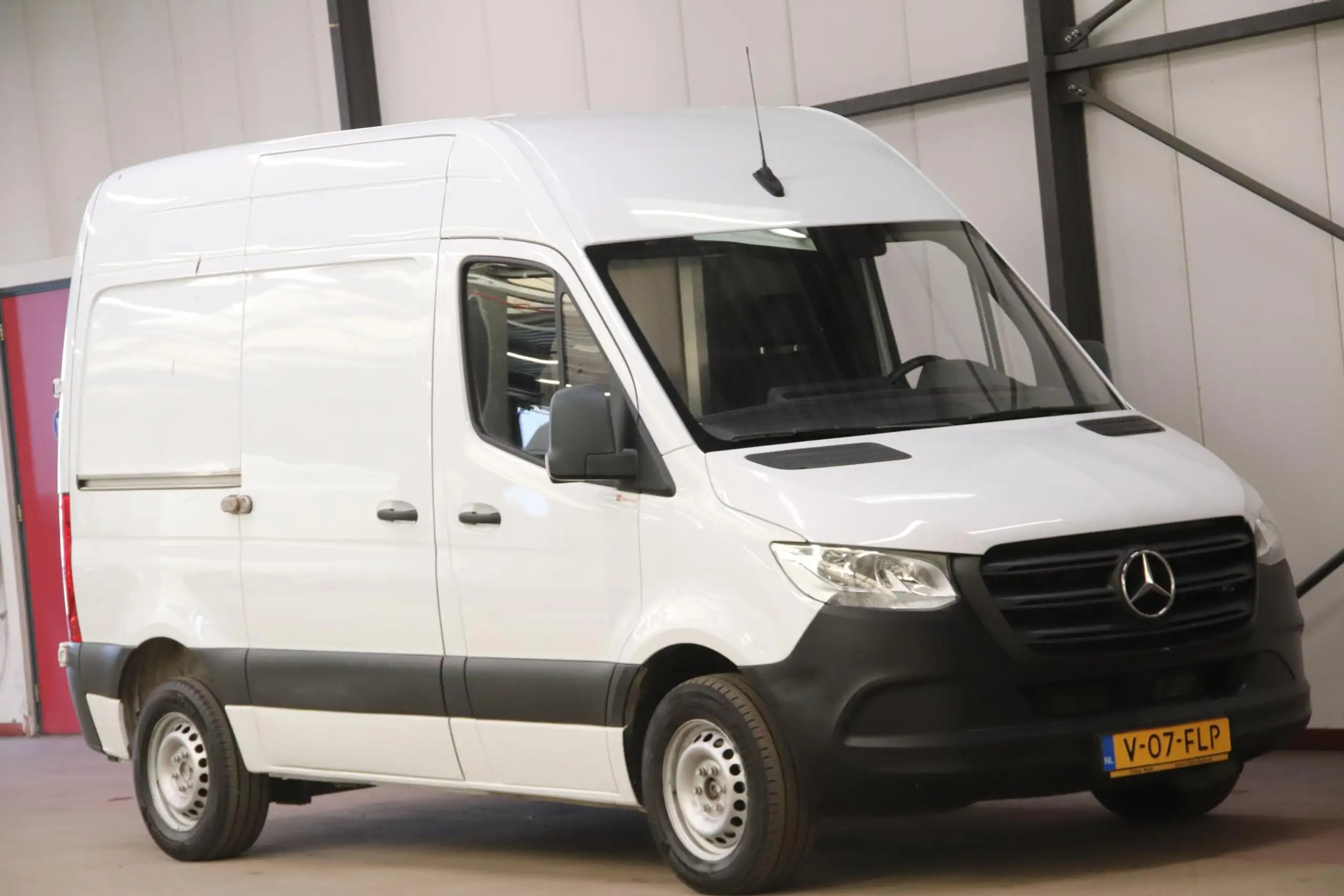 Mercedes-Benz - Sprinter