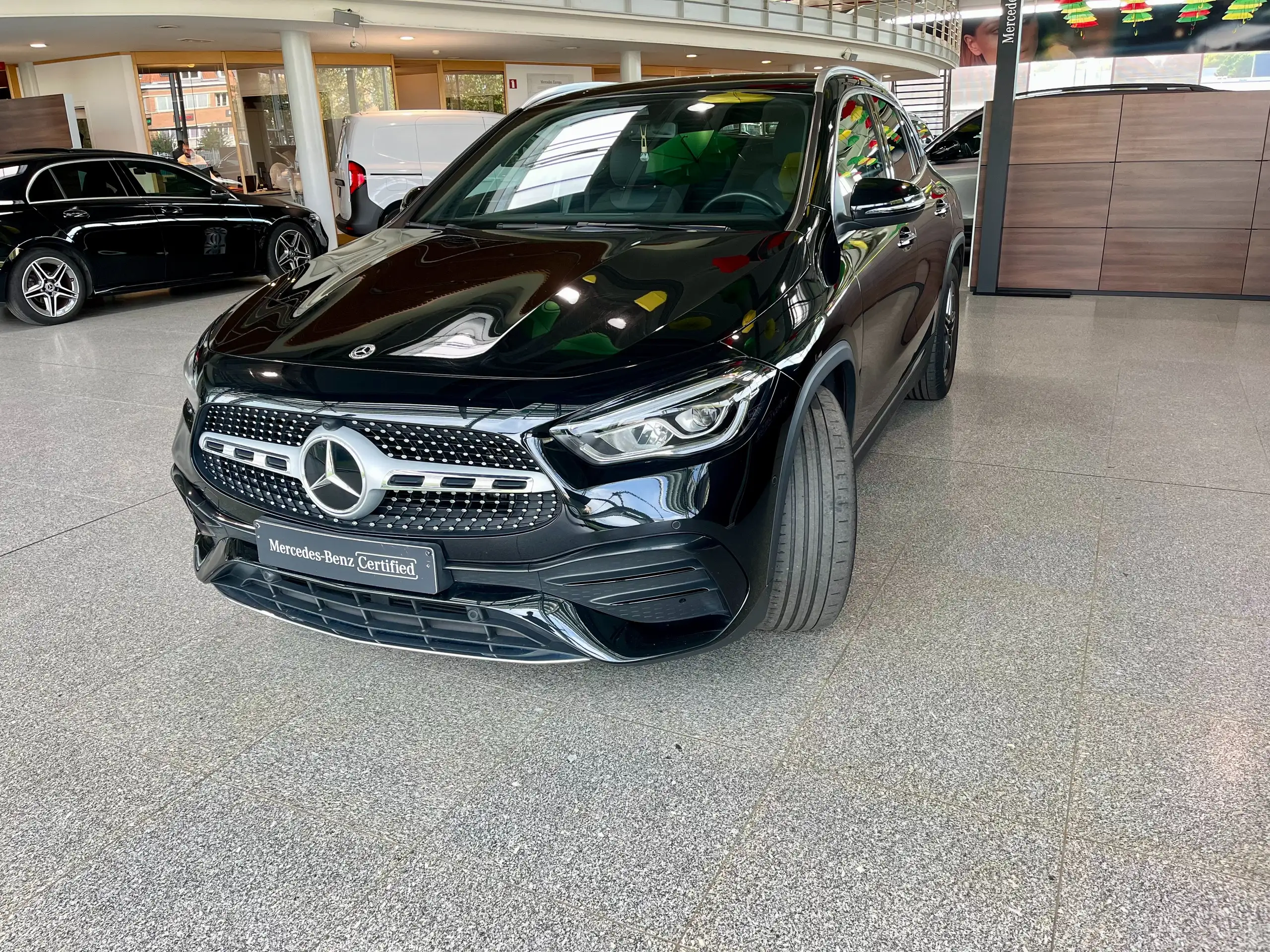 Mercedes-Benz - GLA 200