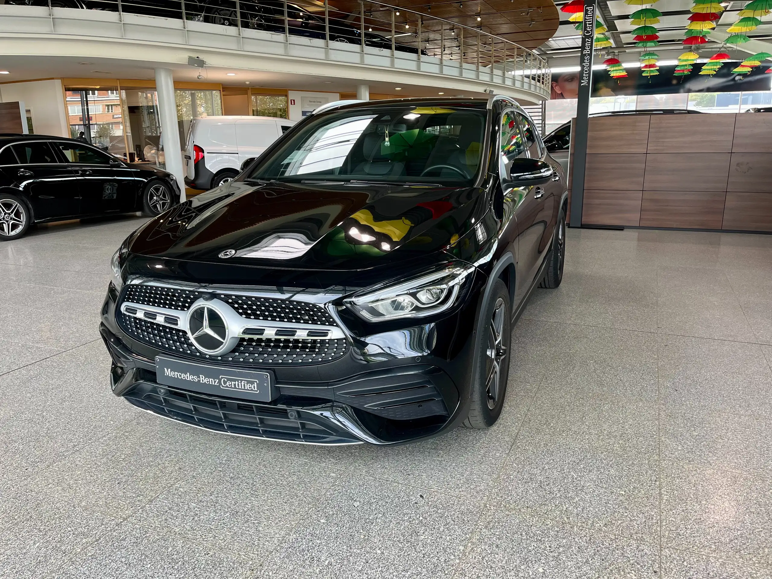 Mercedes-Benz - GLA 200