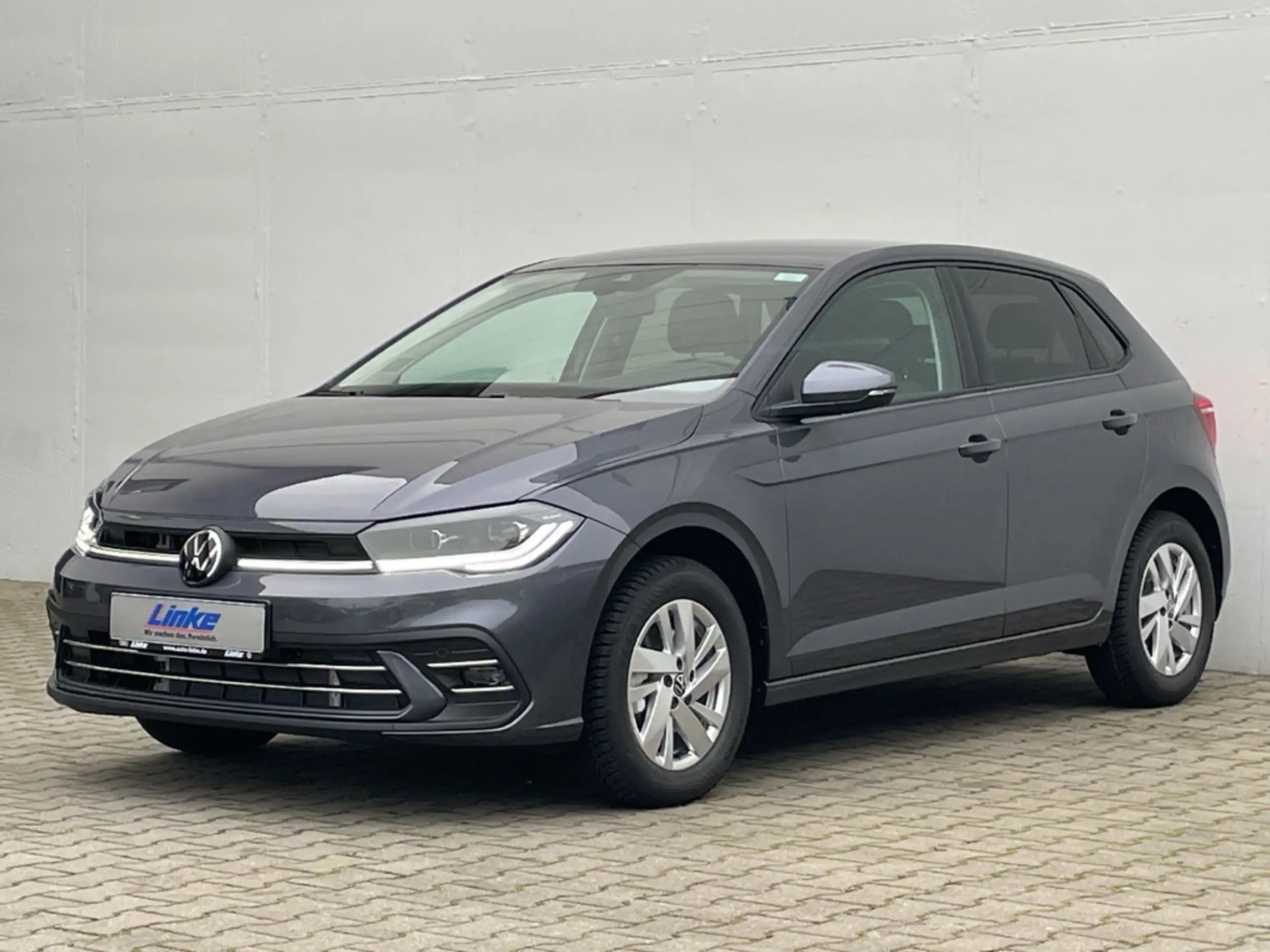 Volkswagen - Polo