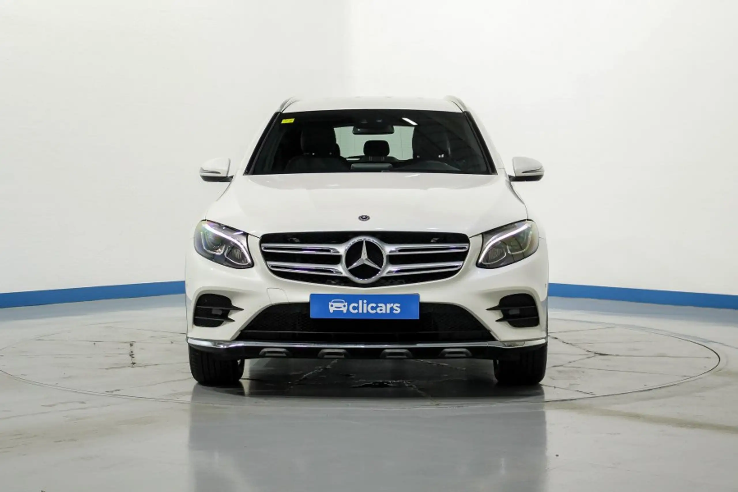 Mercedes-Benz - GLC 220