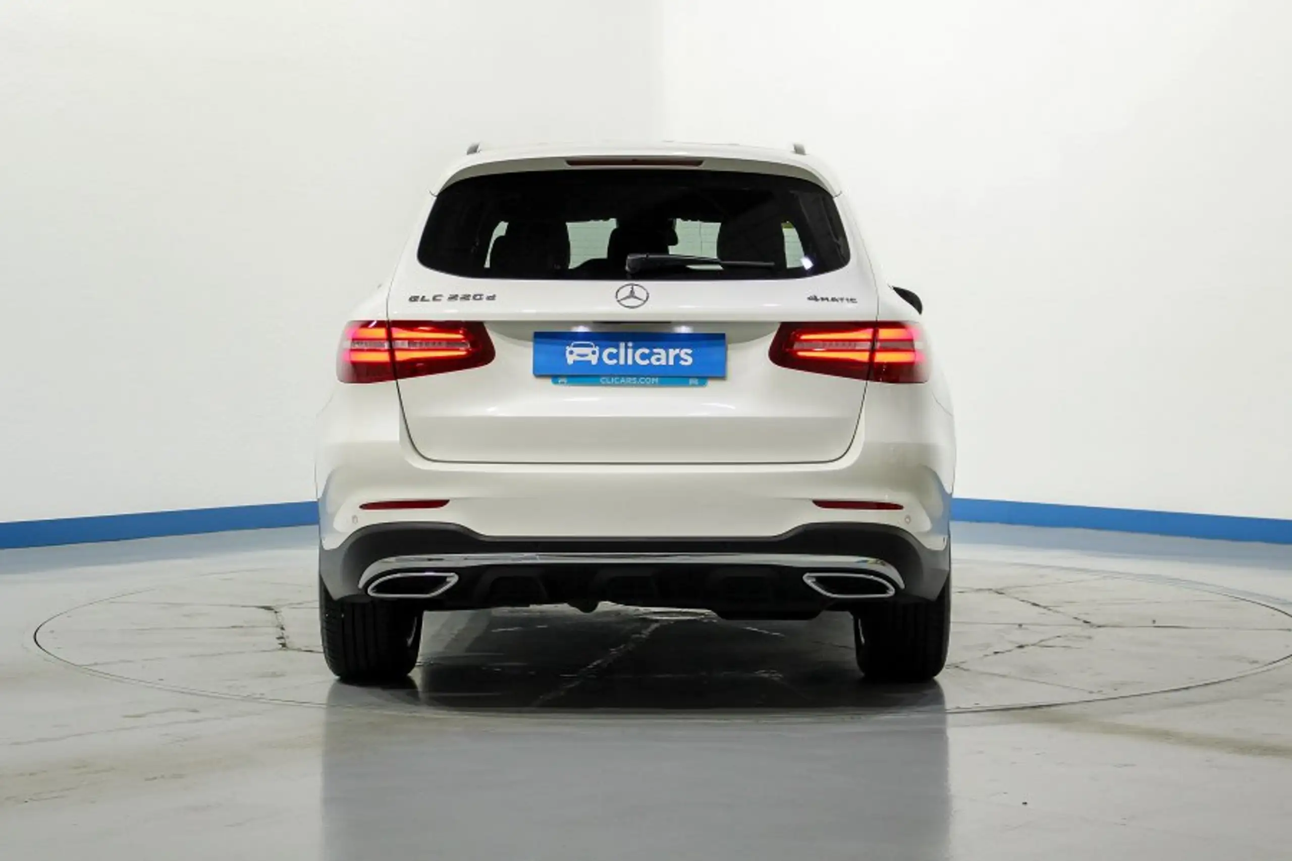 Mercedes-Benz - GLC 220