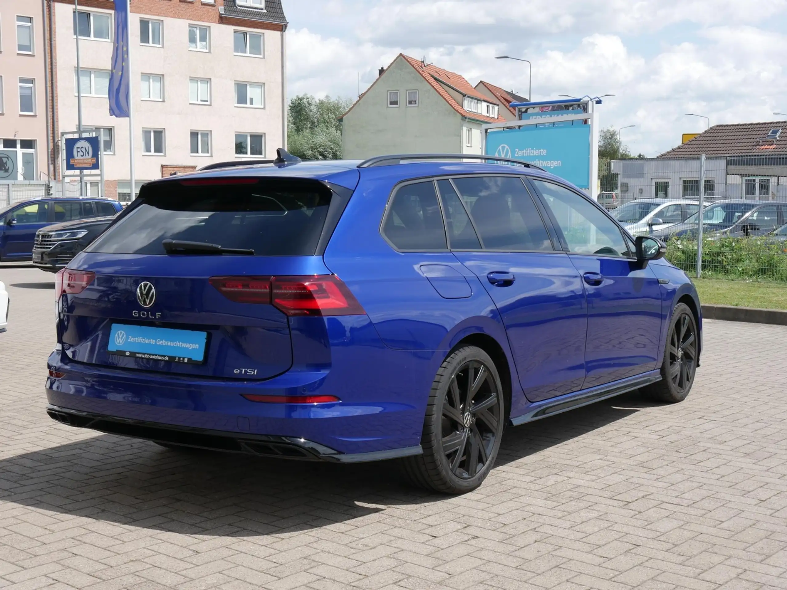 Volkswagen - Golf Variant