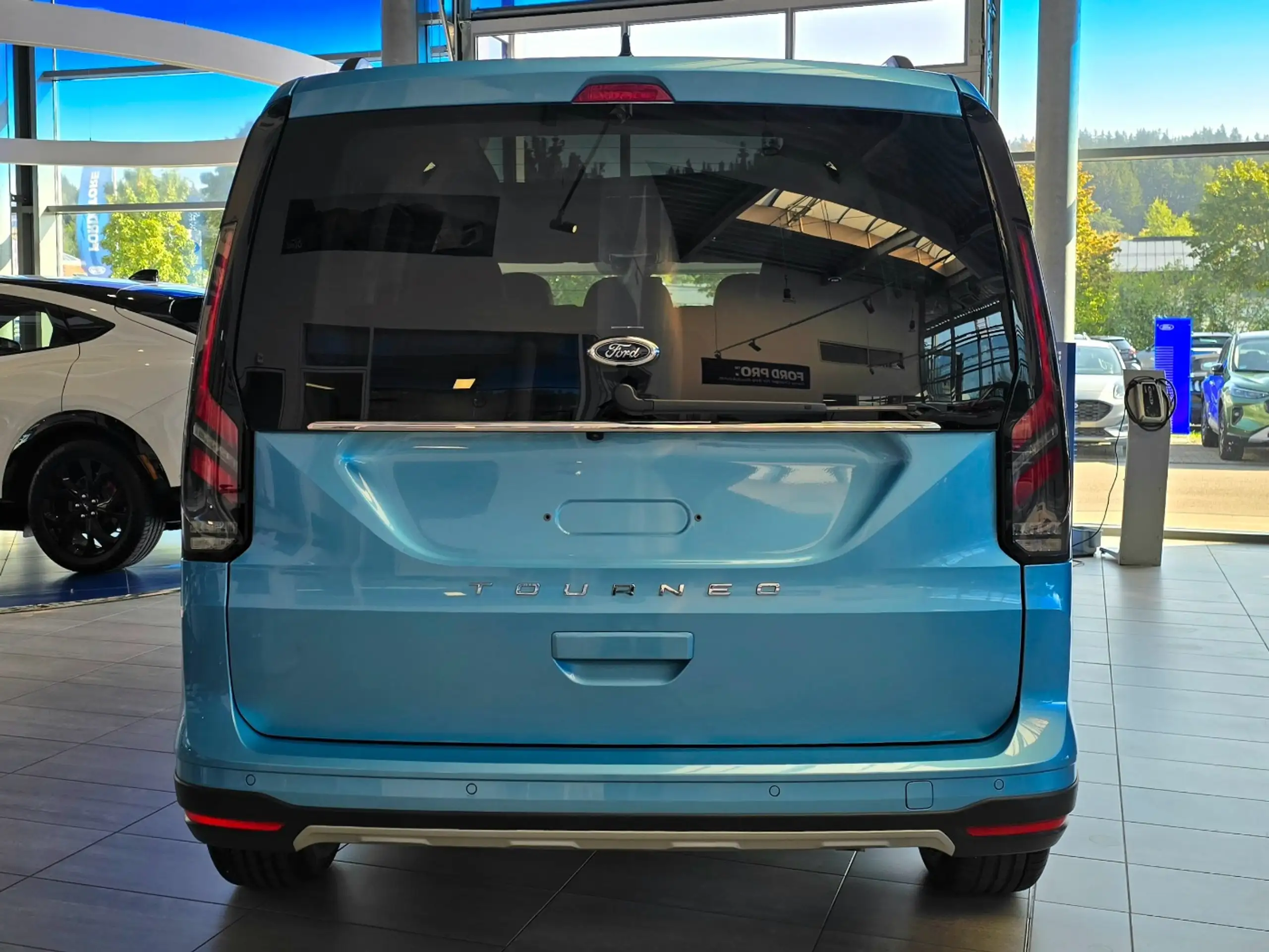 Ford - Tourneo Connect