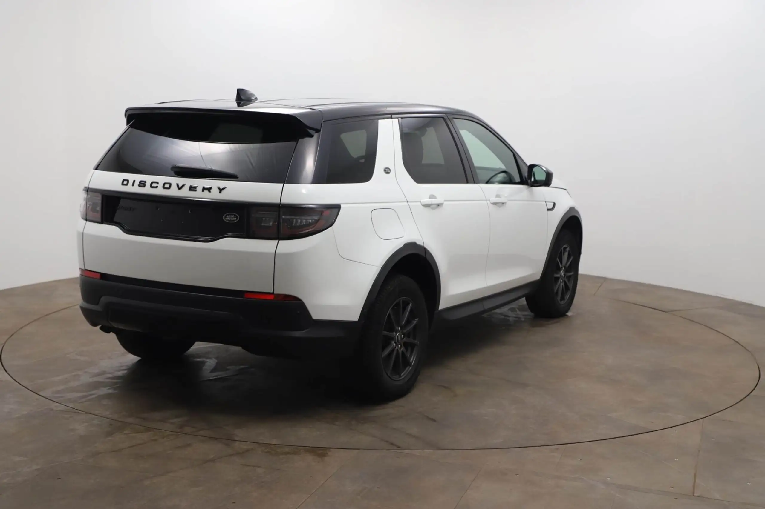 Land Rover - Discovery Sport