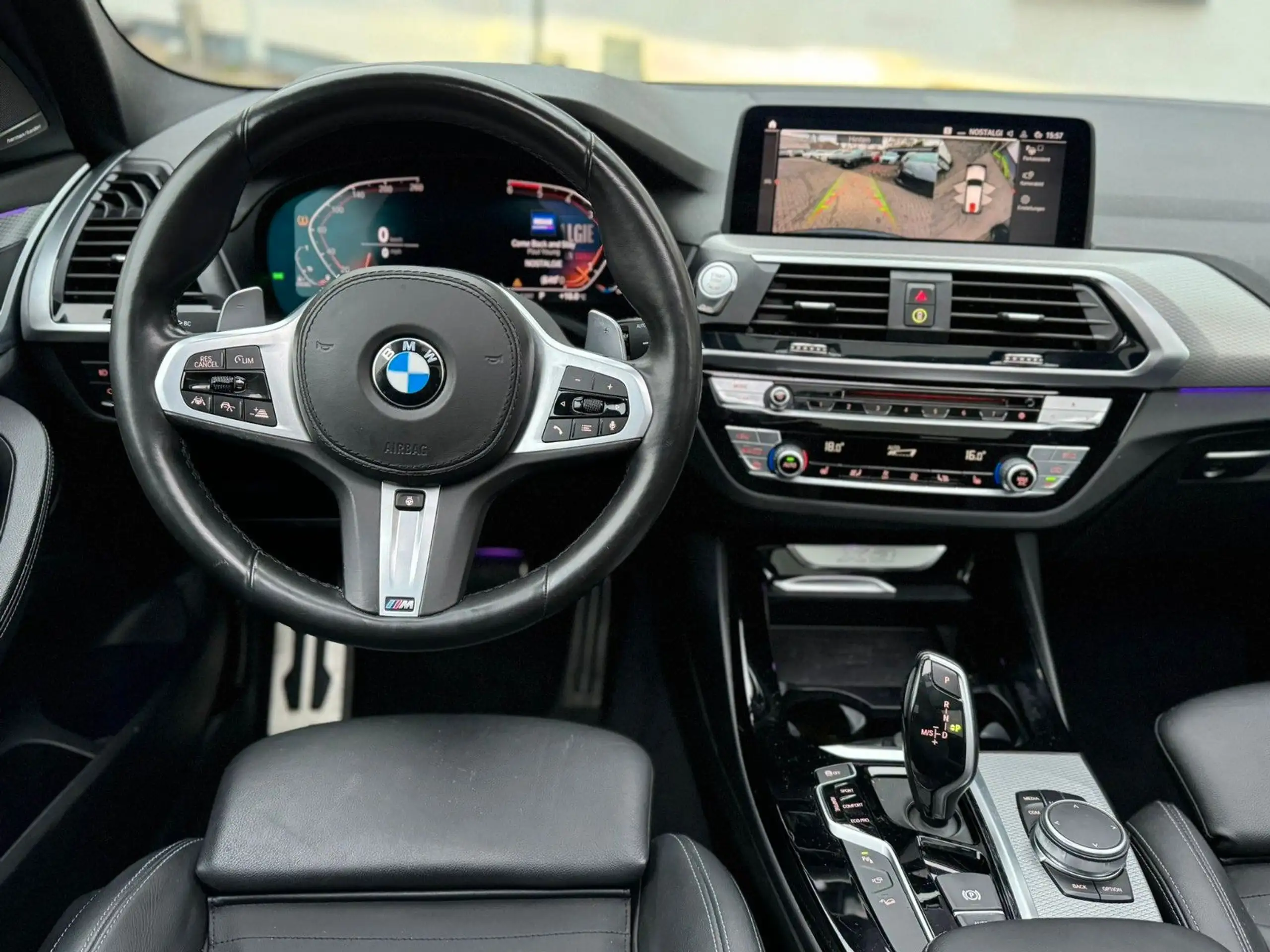 BMW - X3