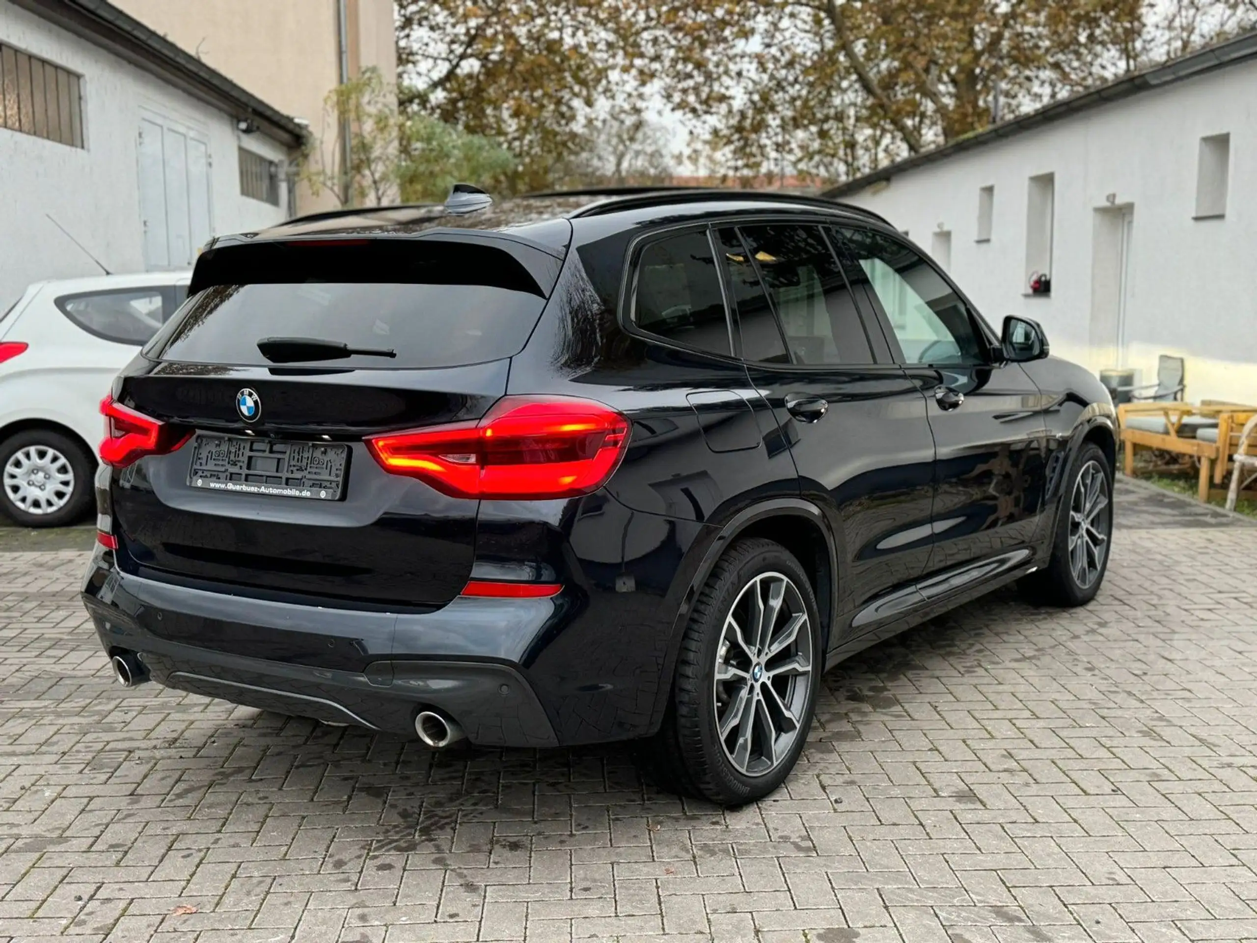 BMW - X3