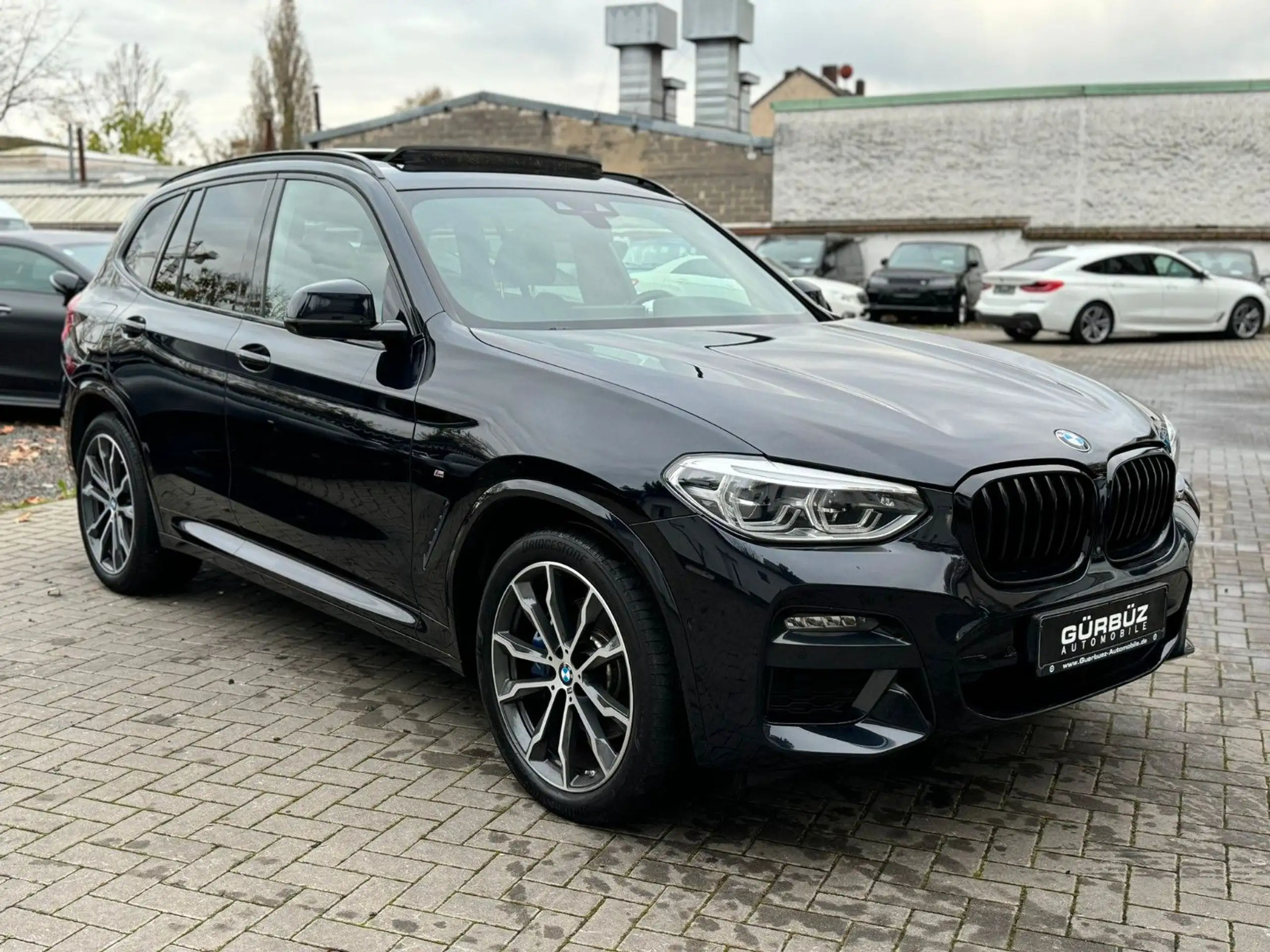 BMW - X3