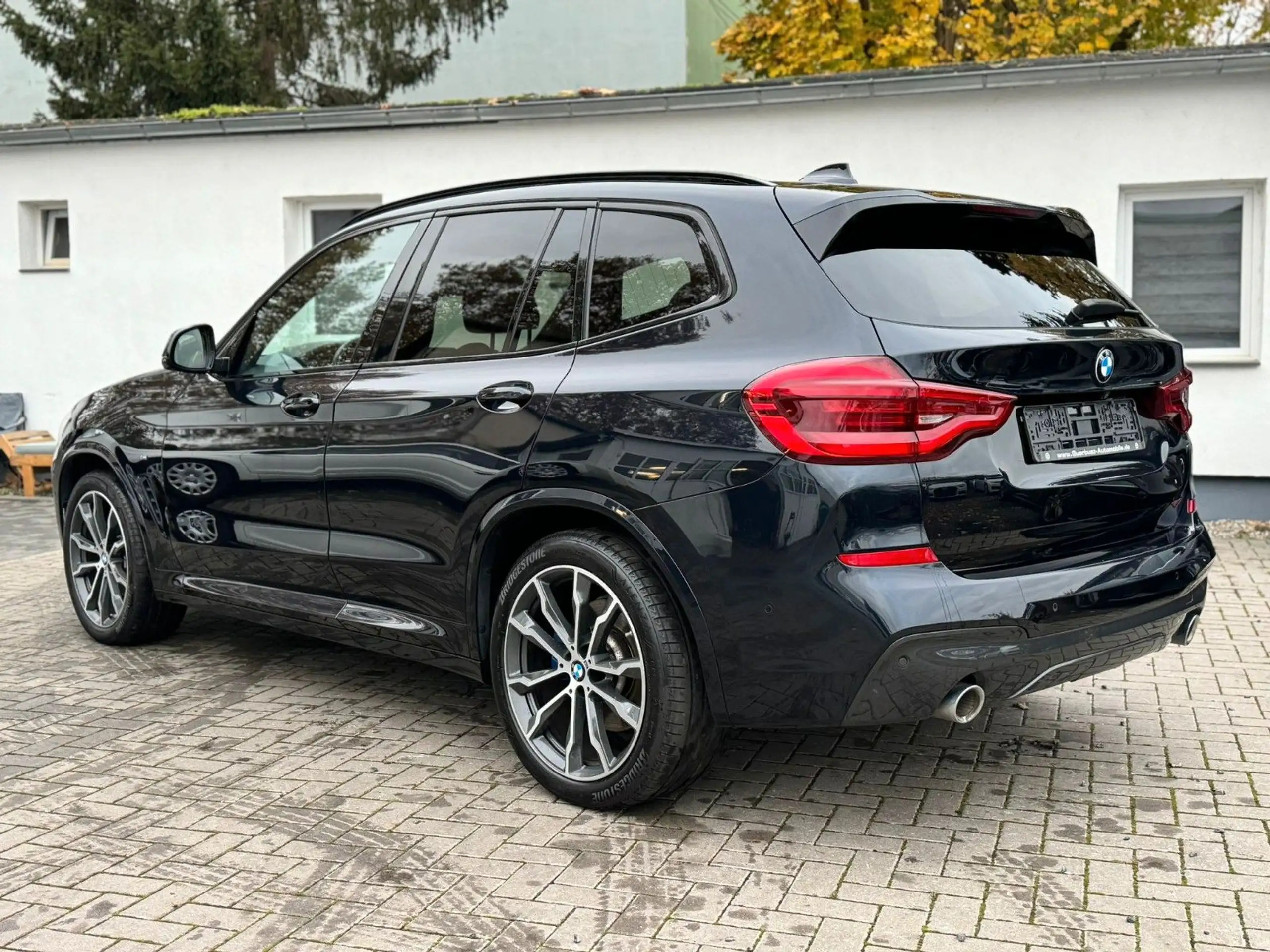 BMW - X3