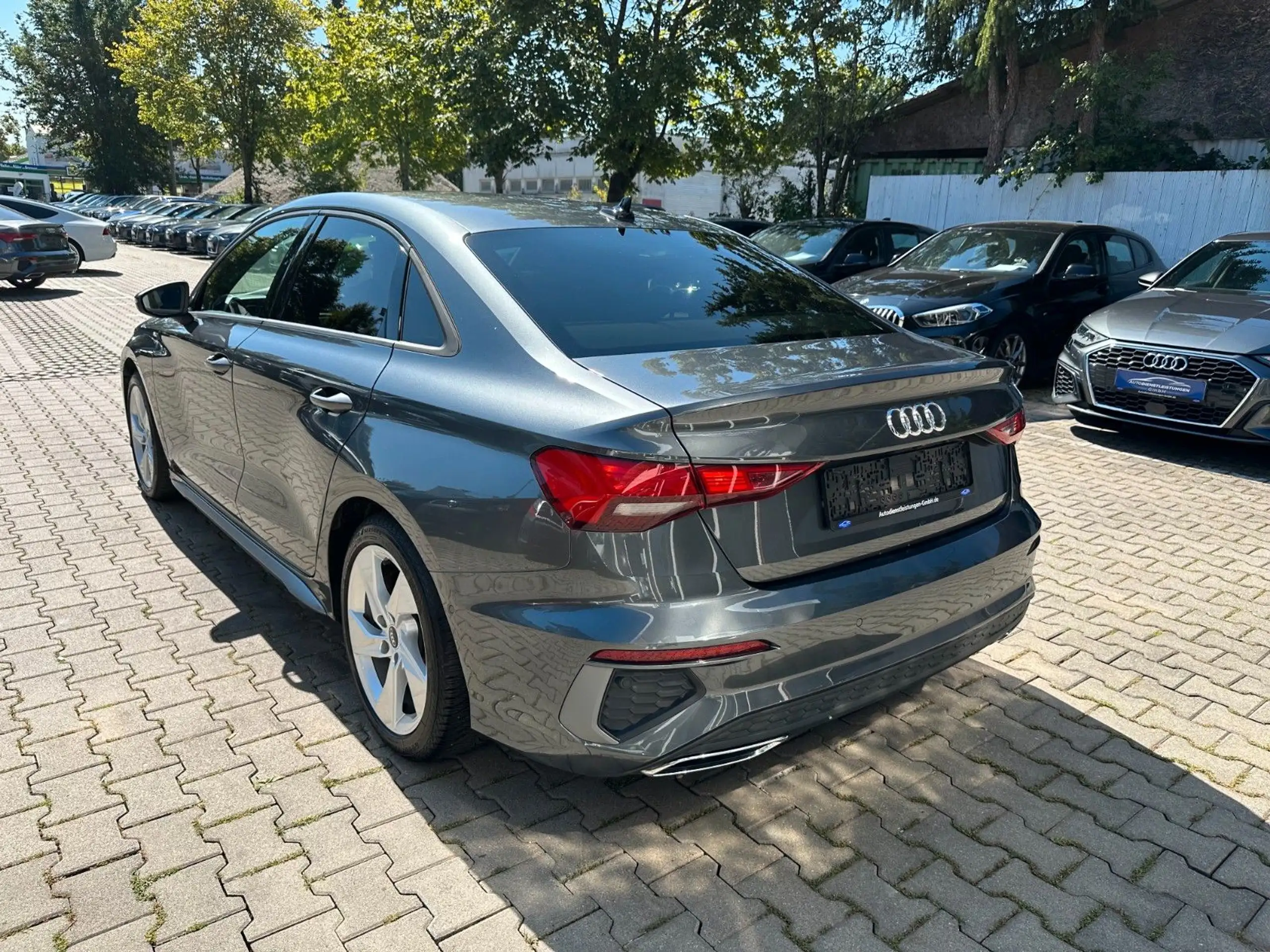 Audi - A3