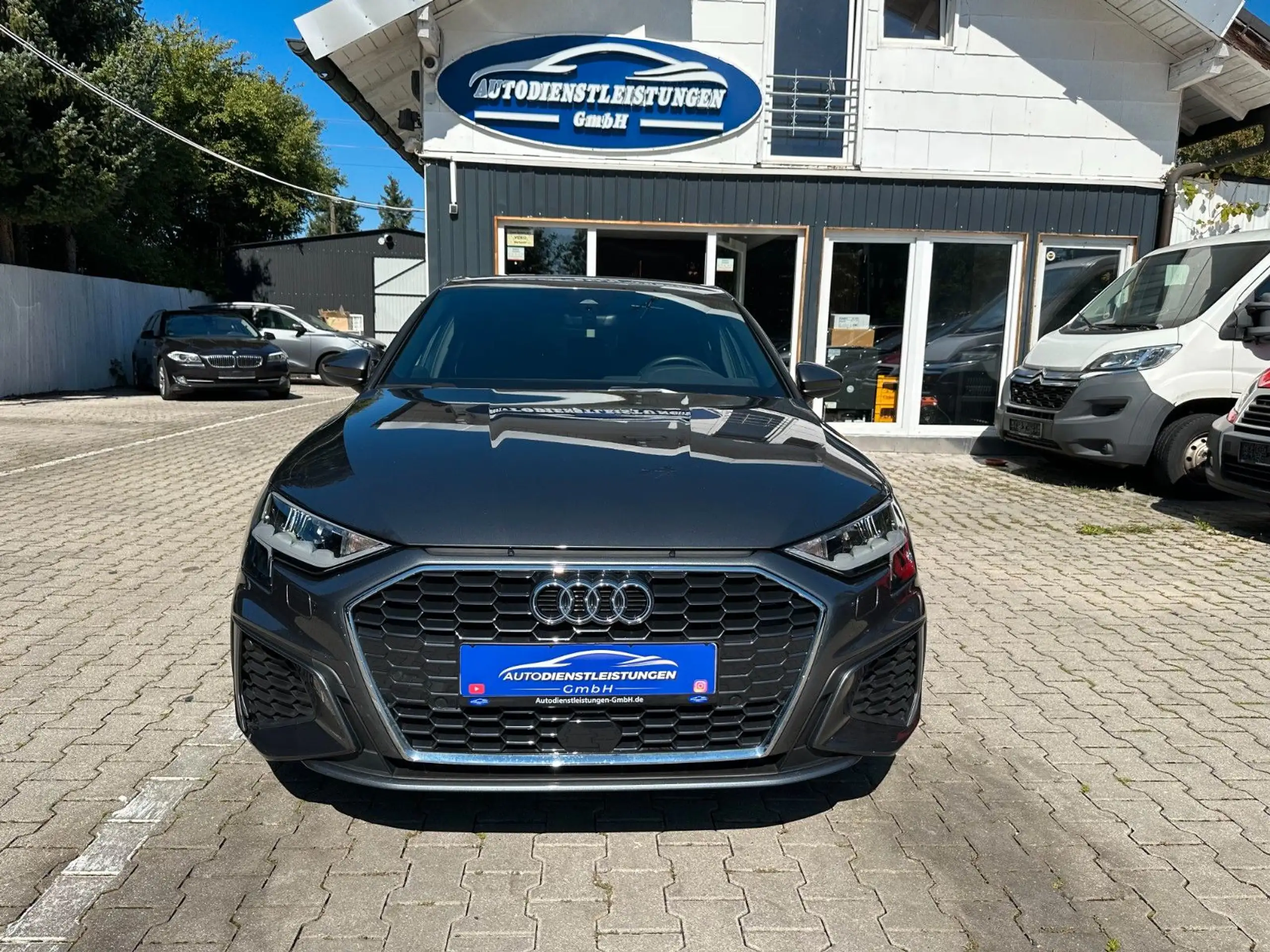 Audi - A3