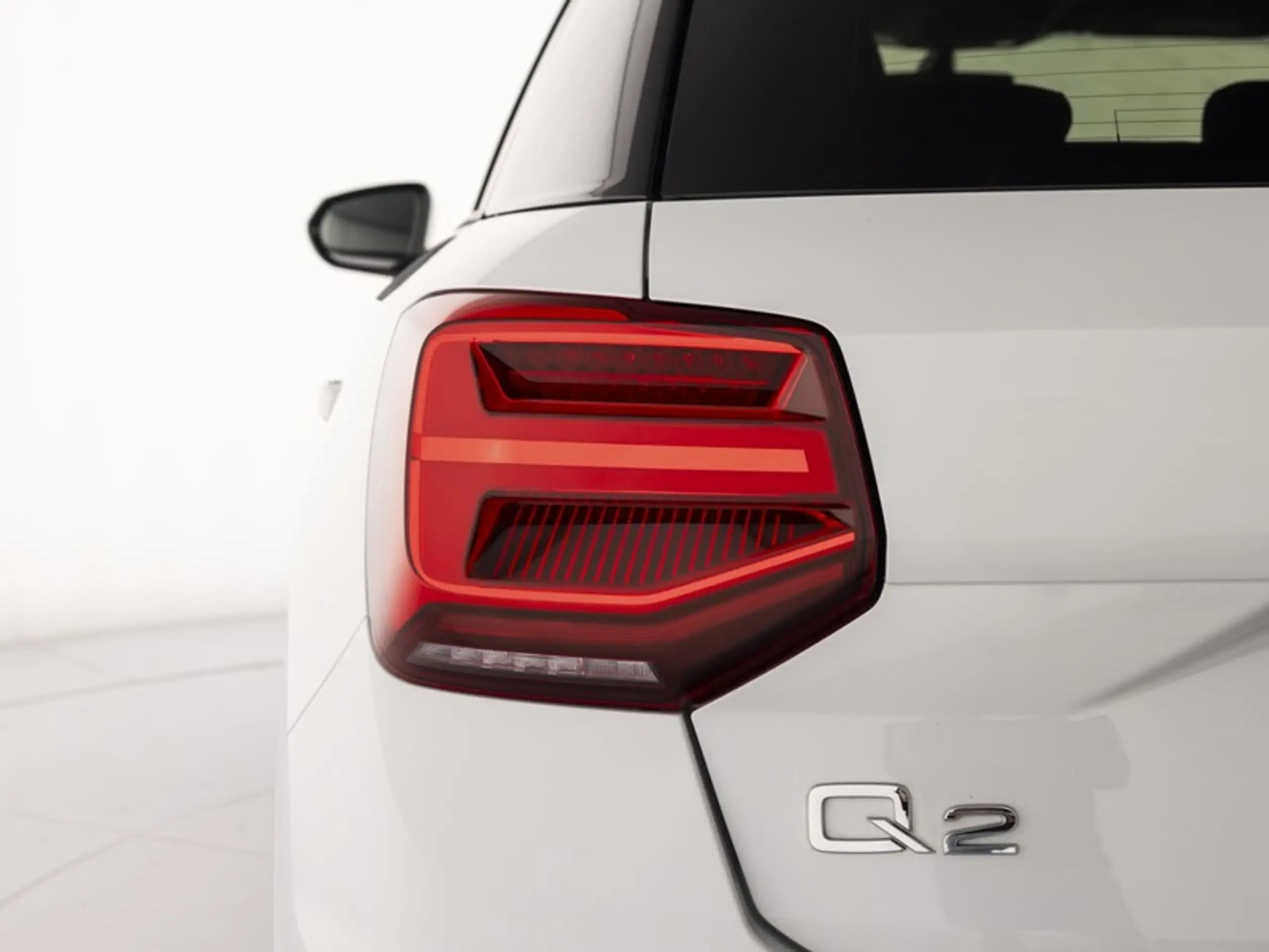 Audi - Q2