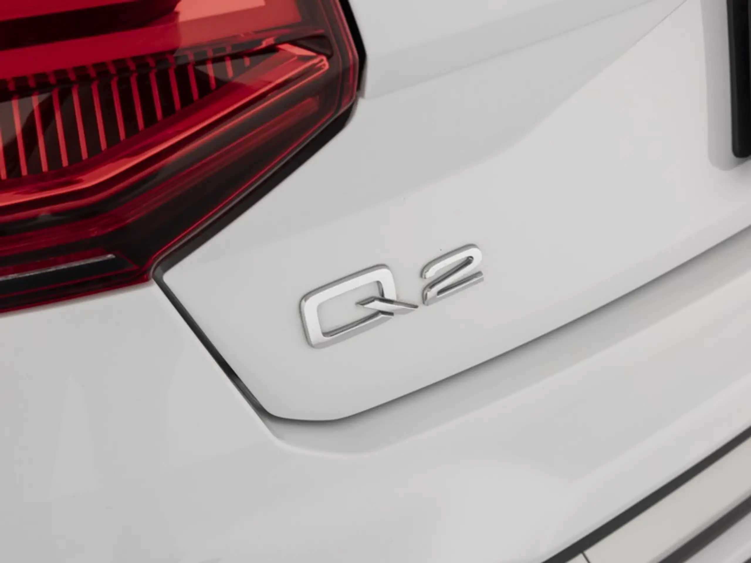 Audi - Q2