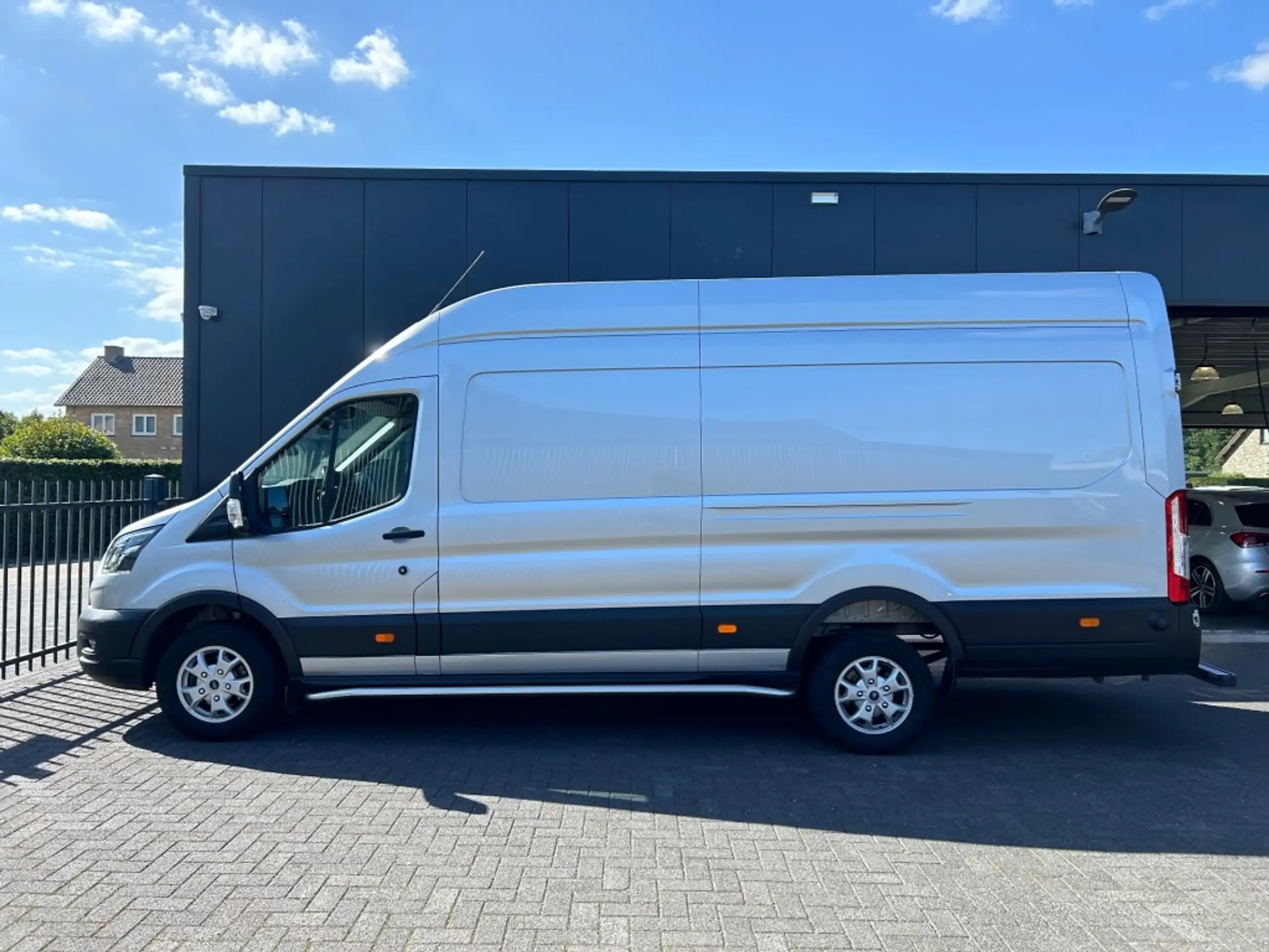 Ford - Transit