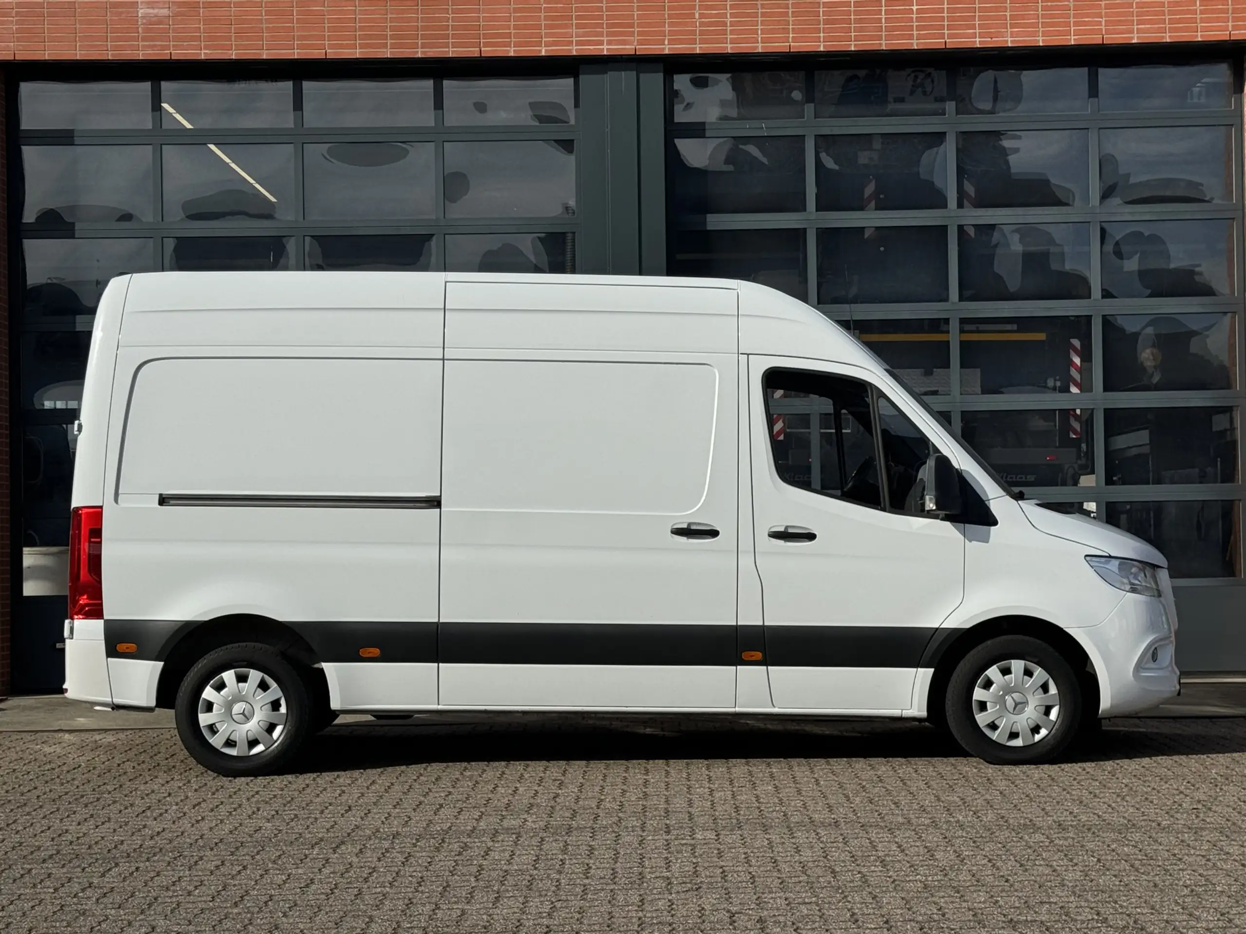 Mercedes-Benz - Sprinter