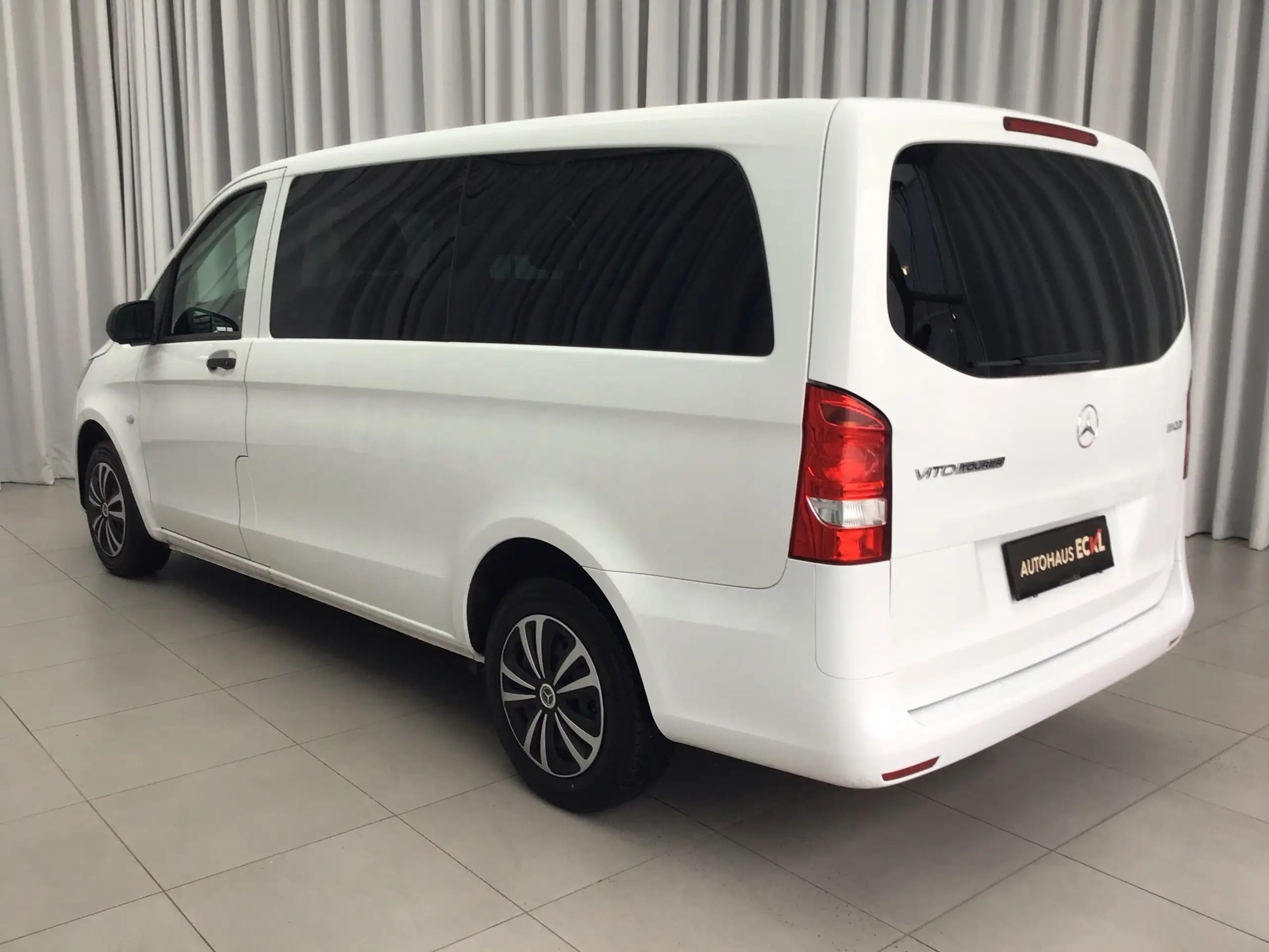 Mercedes-Benz - Vito