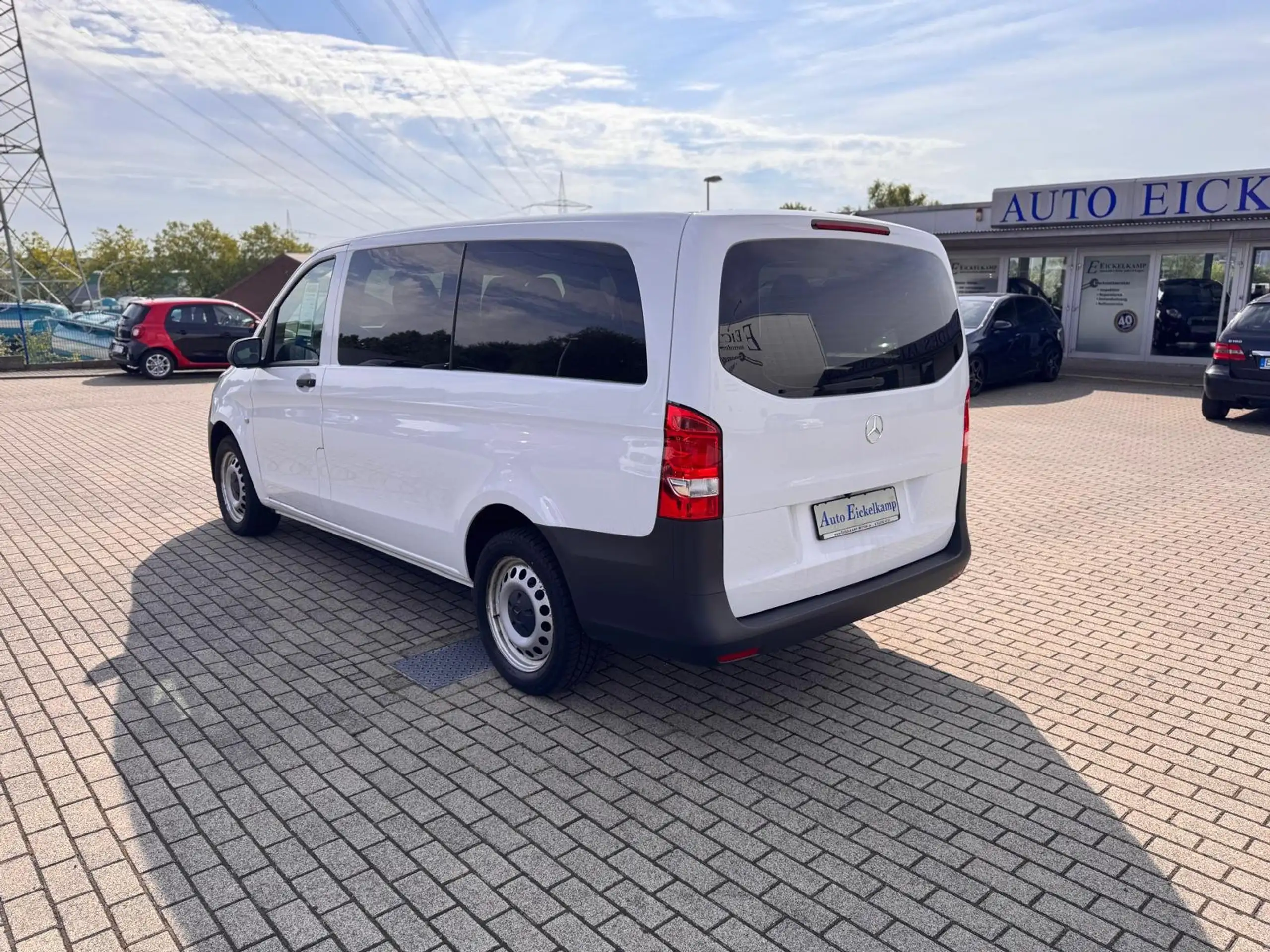 Mercedes-Benz - Vito