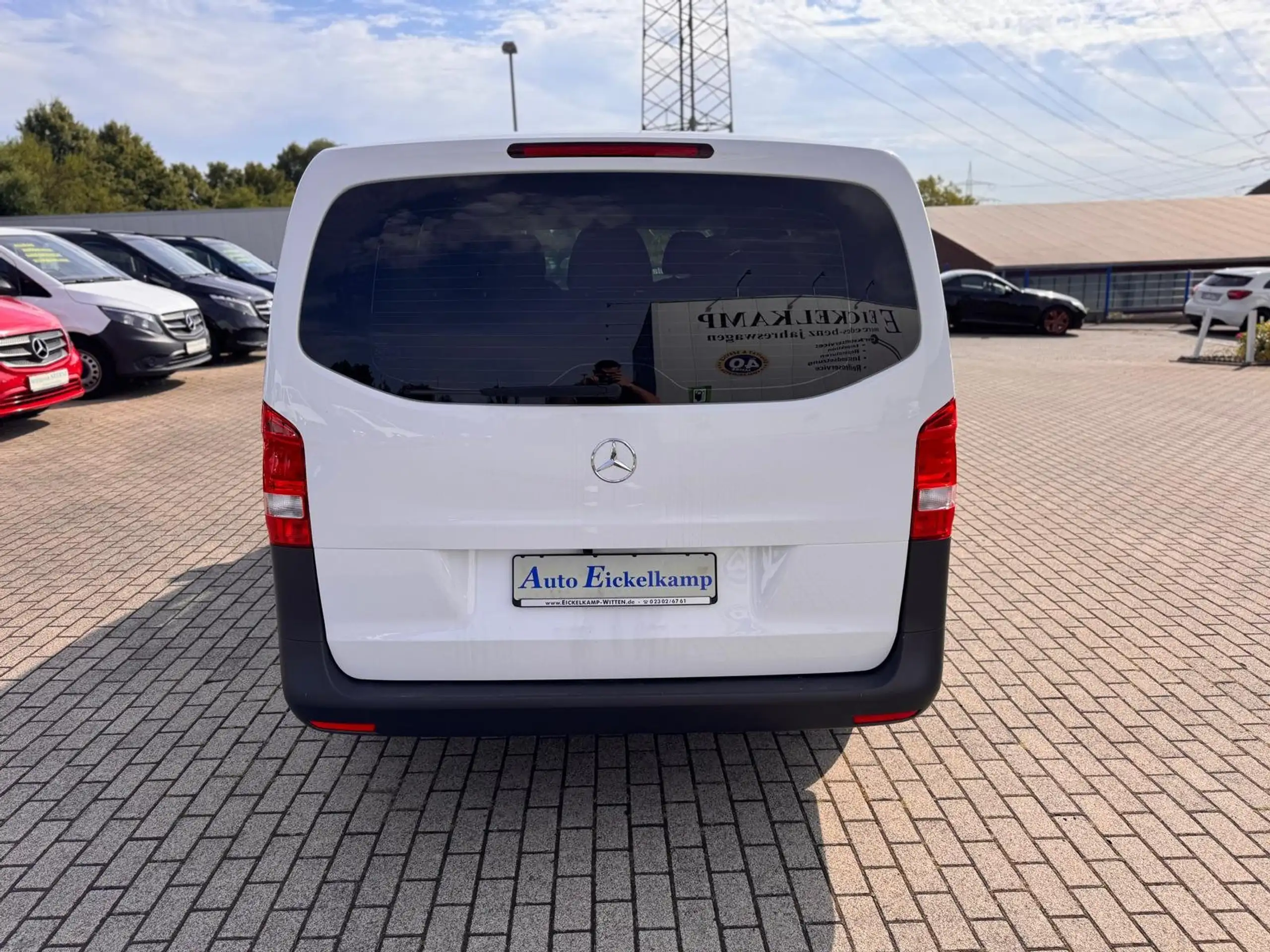 Mercedes-Benz - Vito