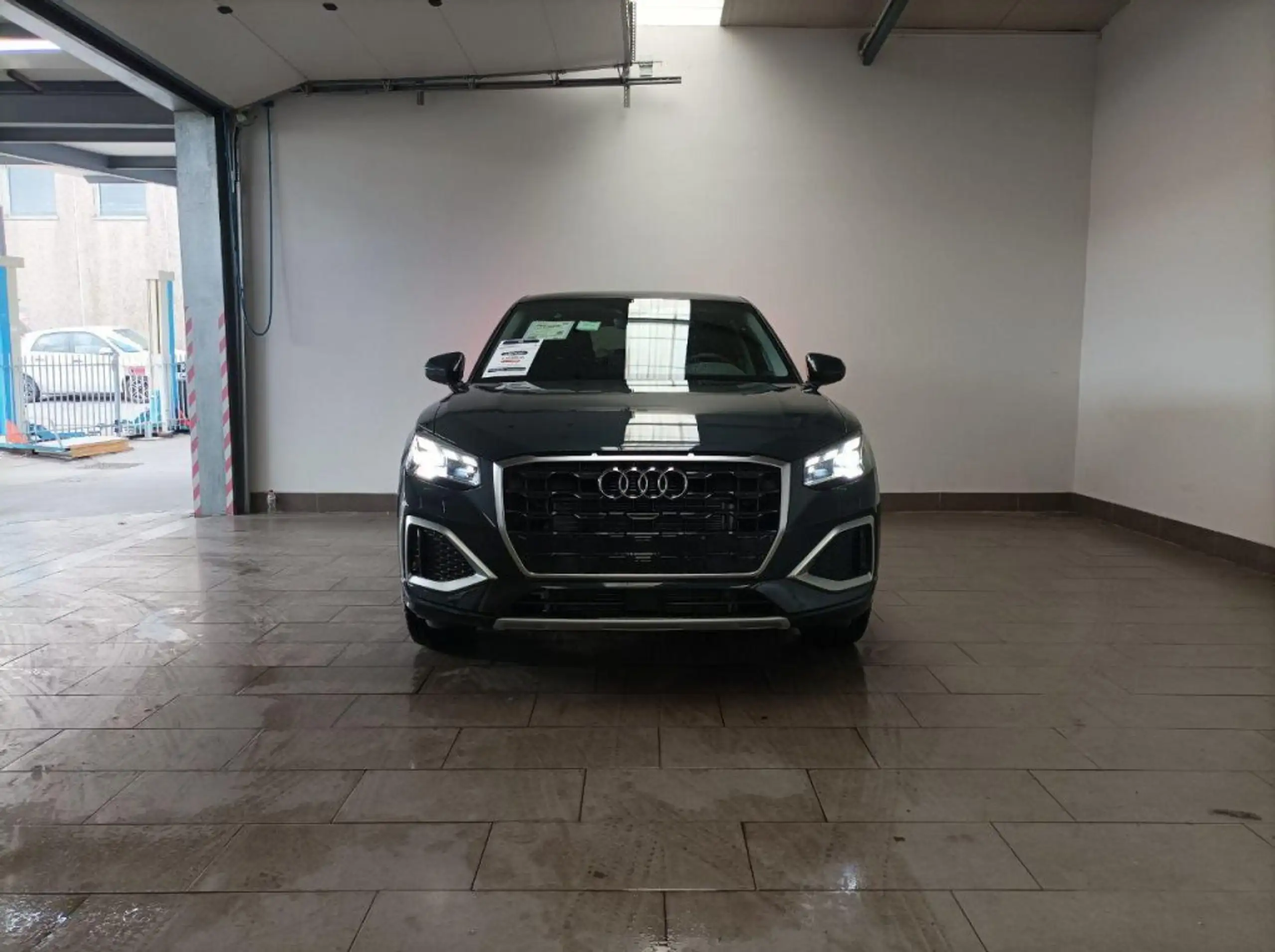 Audi - Q2