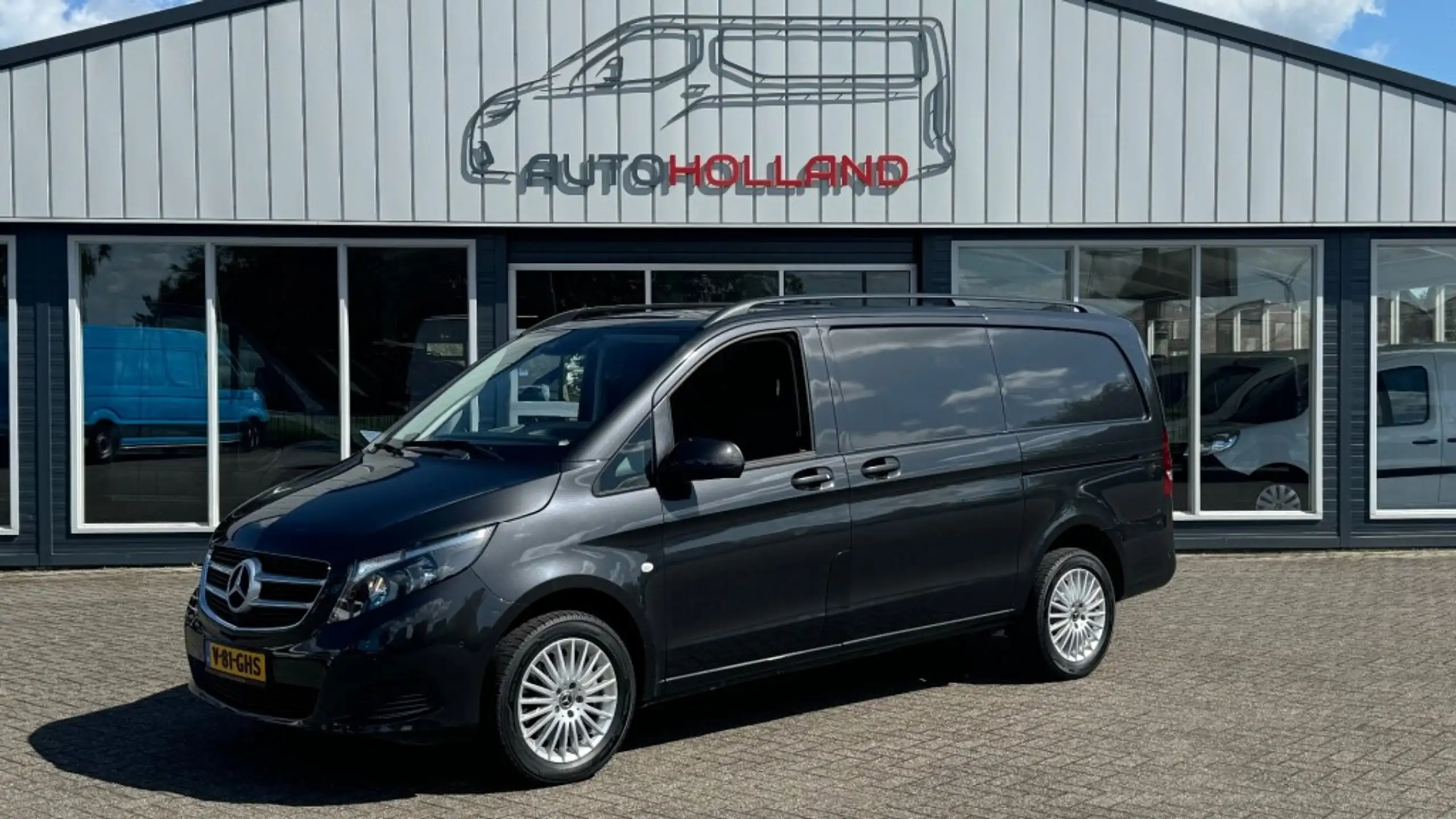 Mercedes-Benz - Vito