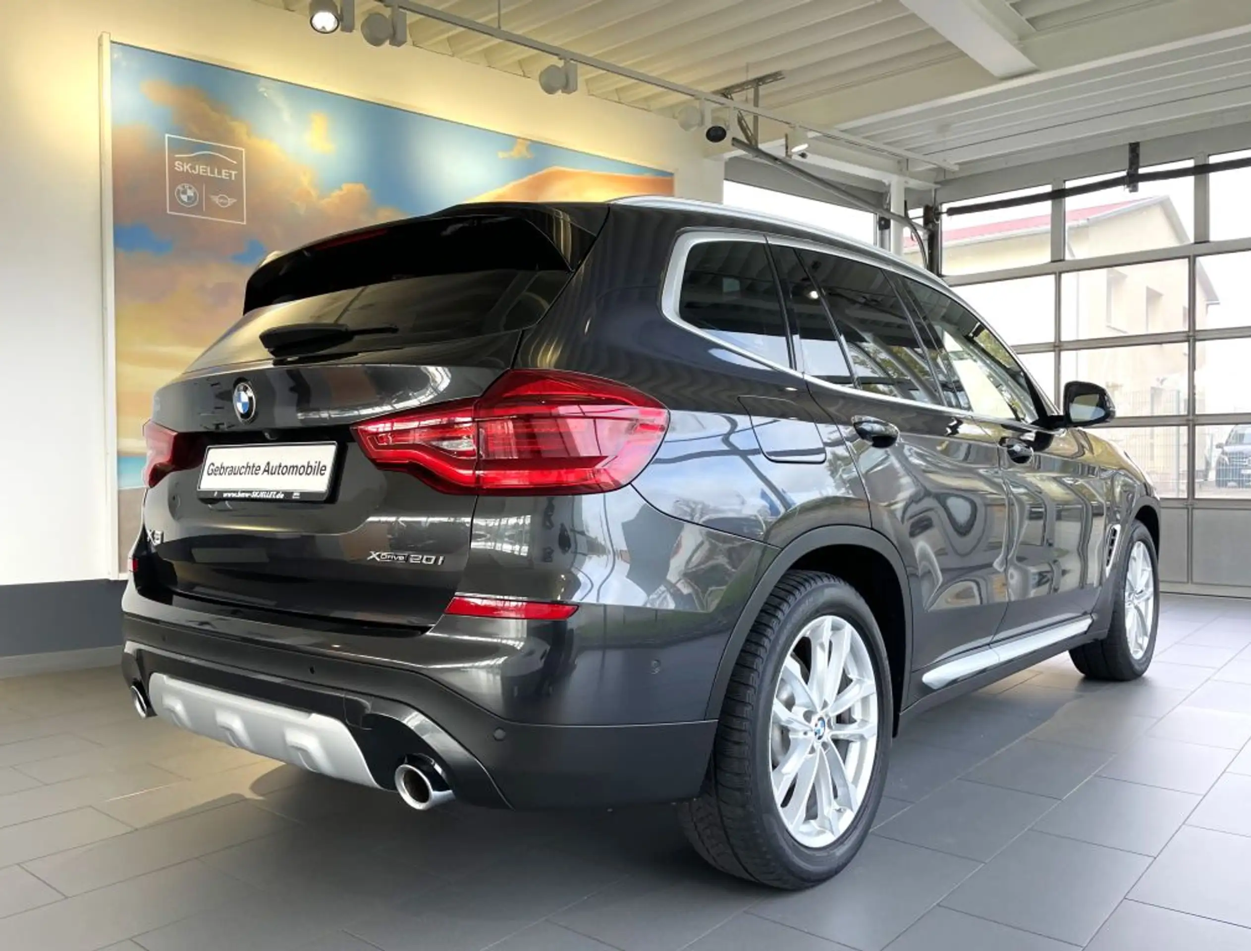 BMW - X3