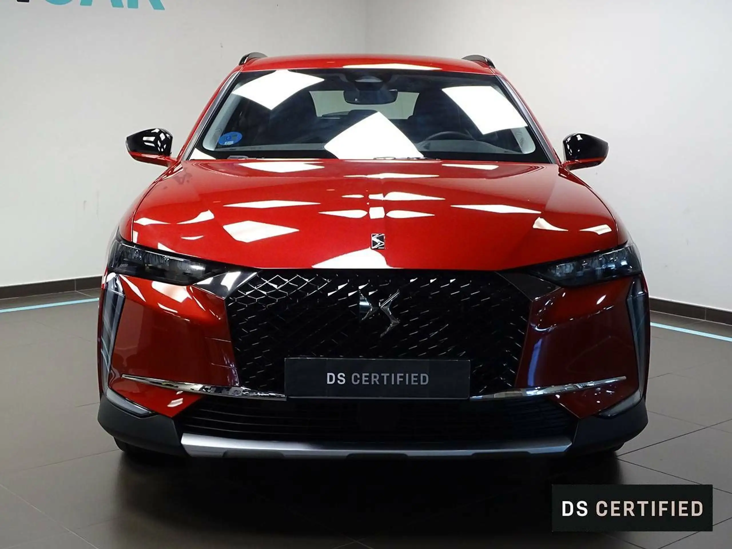 DS Automobiles - DS 4