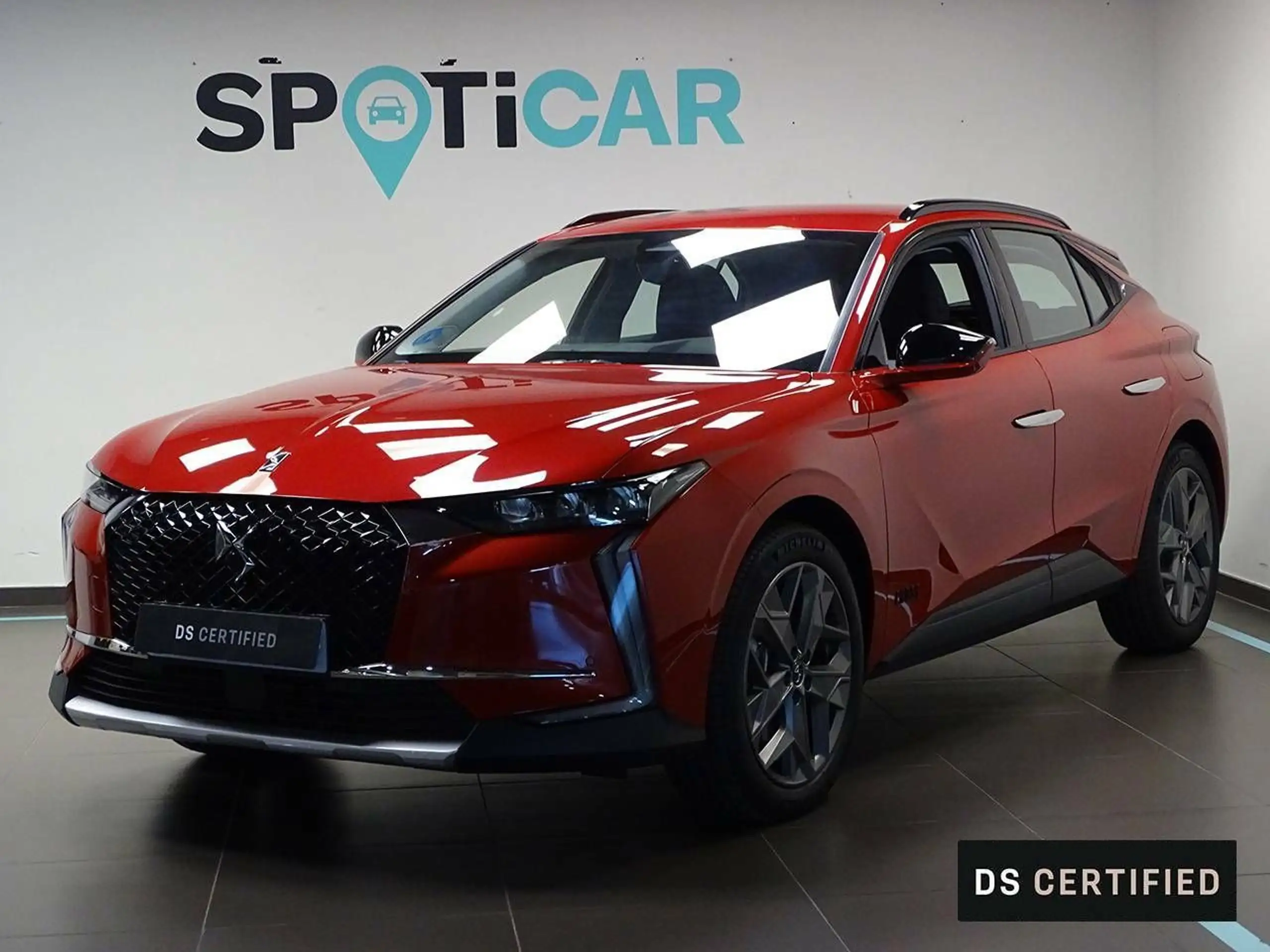 DS Automobiles - DS 4