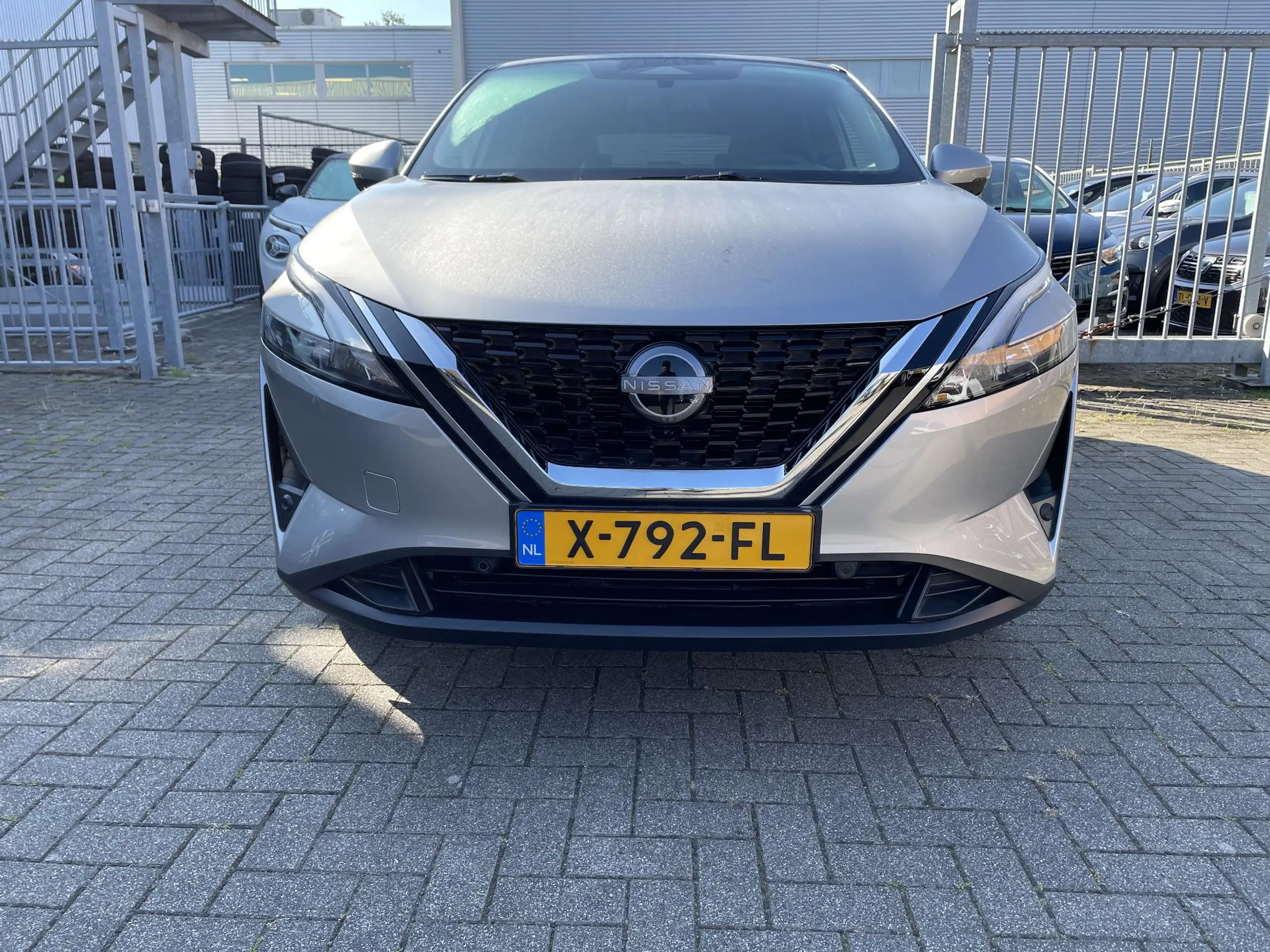 Nissan - Qashqai