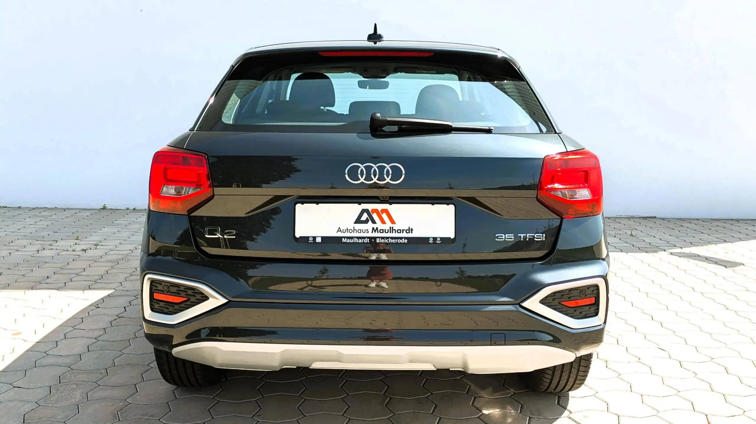 Audi - Q2