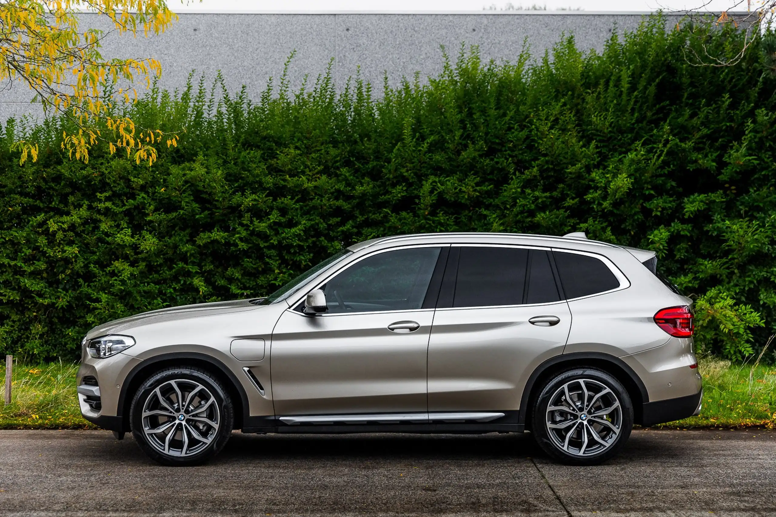 BMW - X3