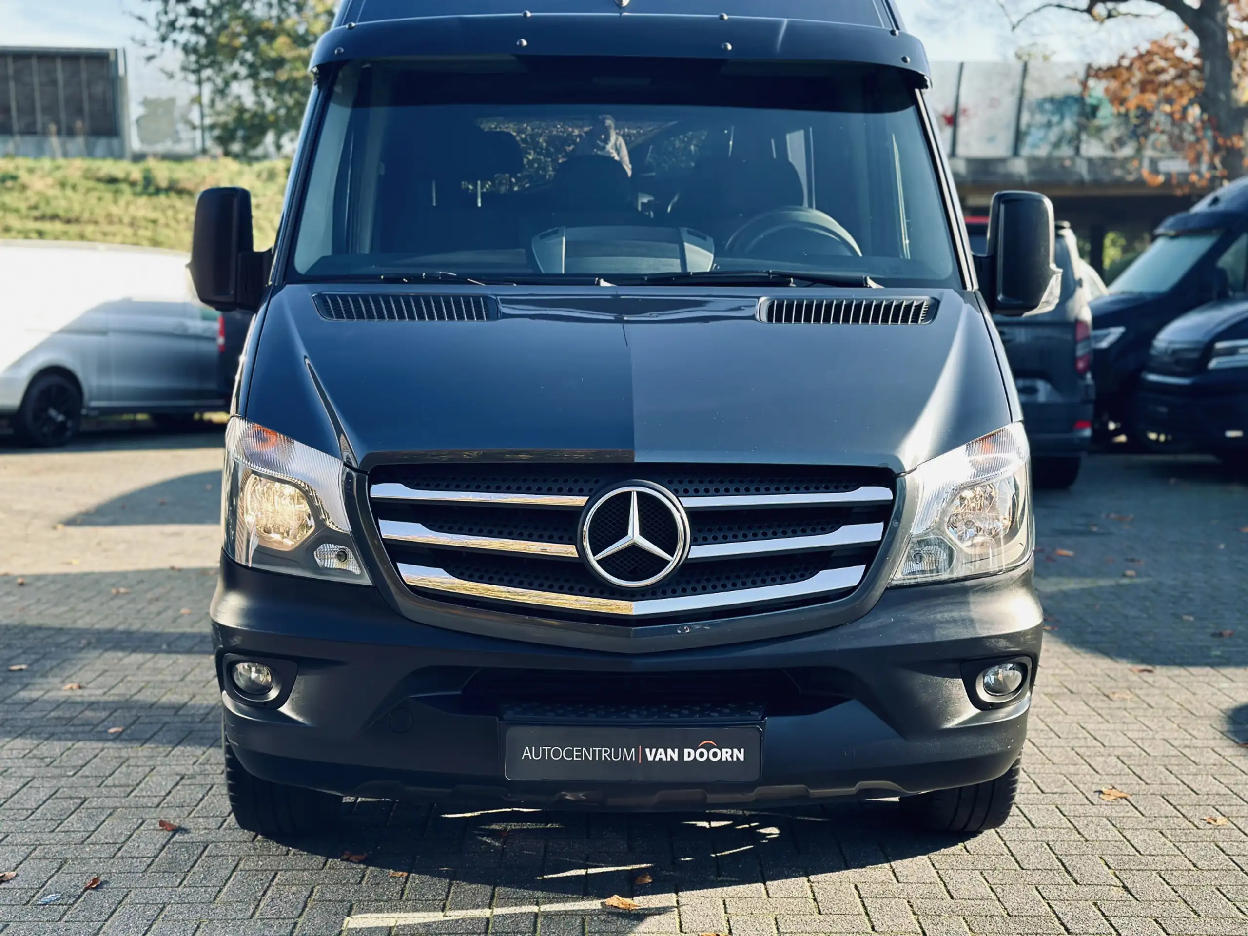 Mercedes-Benz - Sprinter