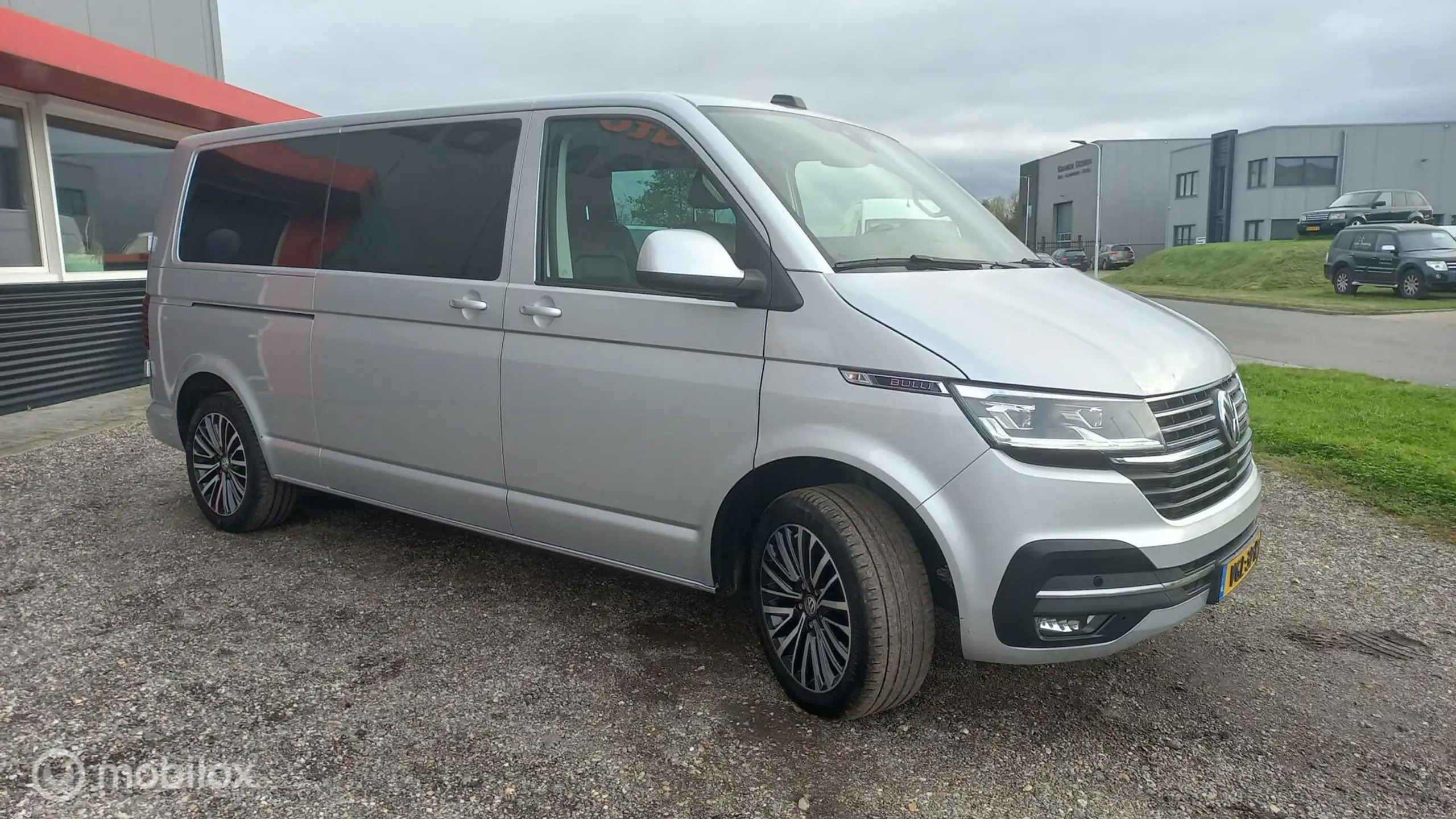 Volkswagen - T6.1 Transporter