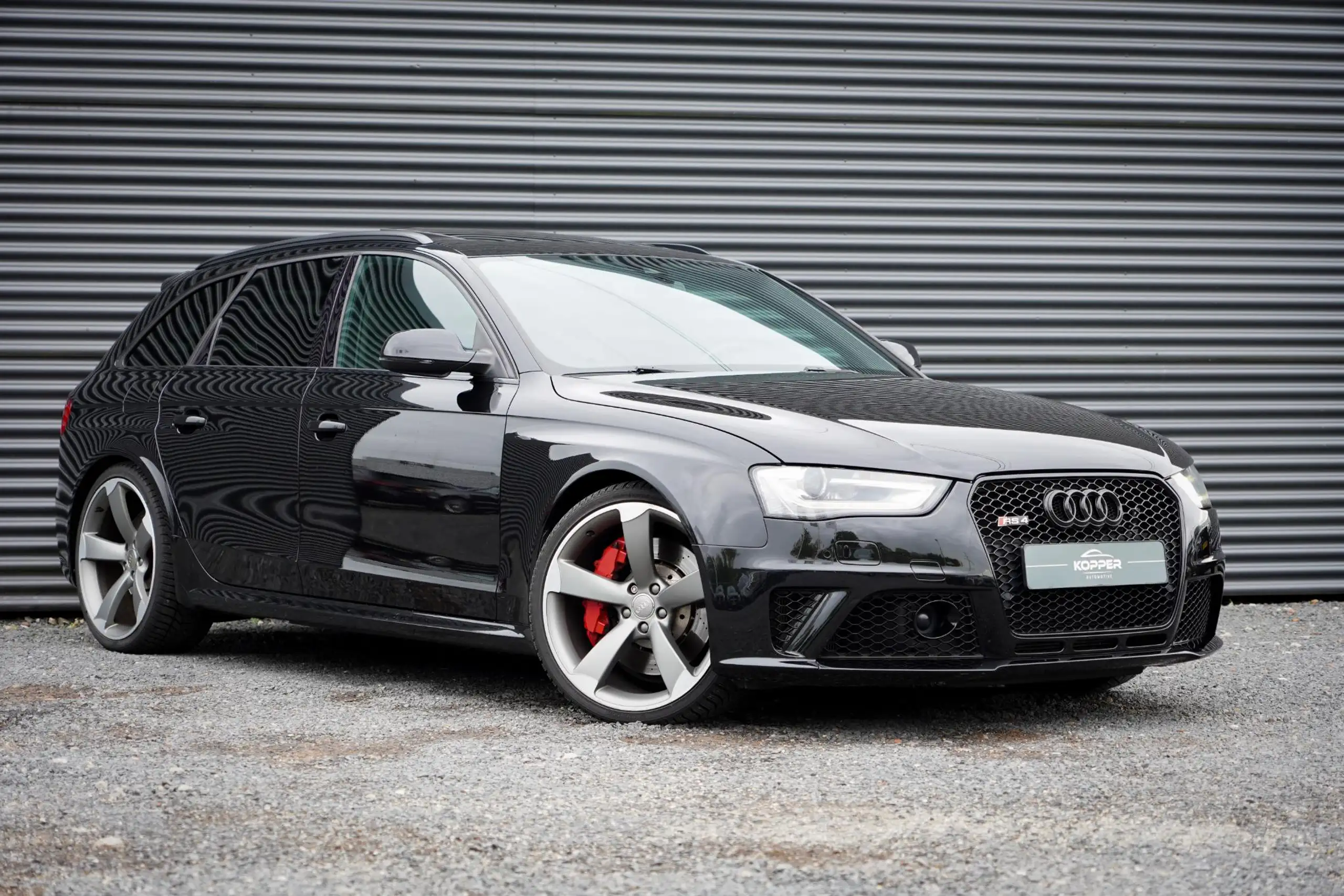 Audi - RS4