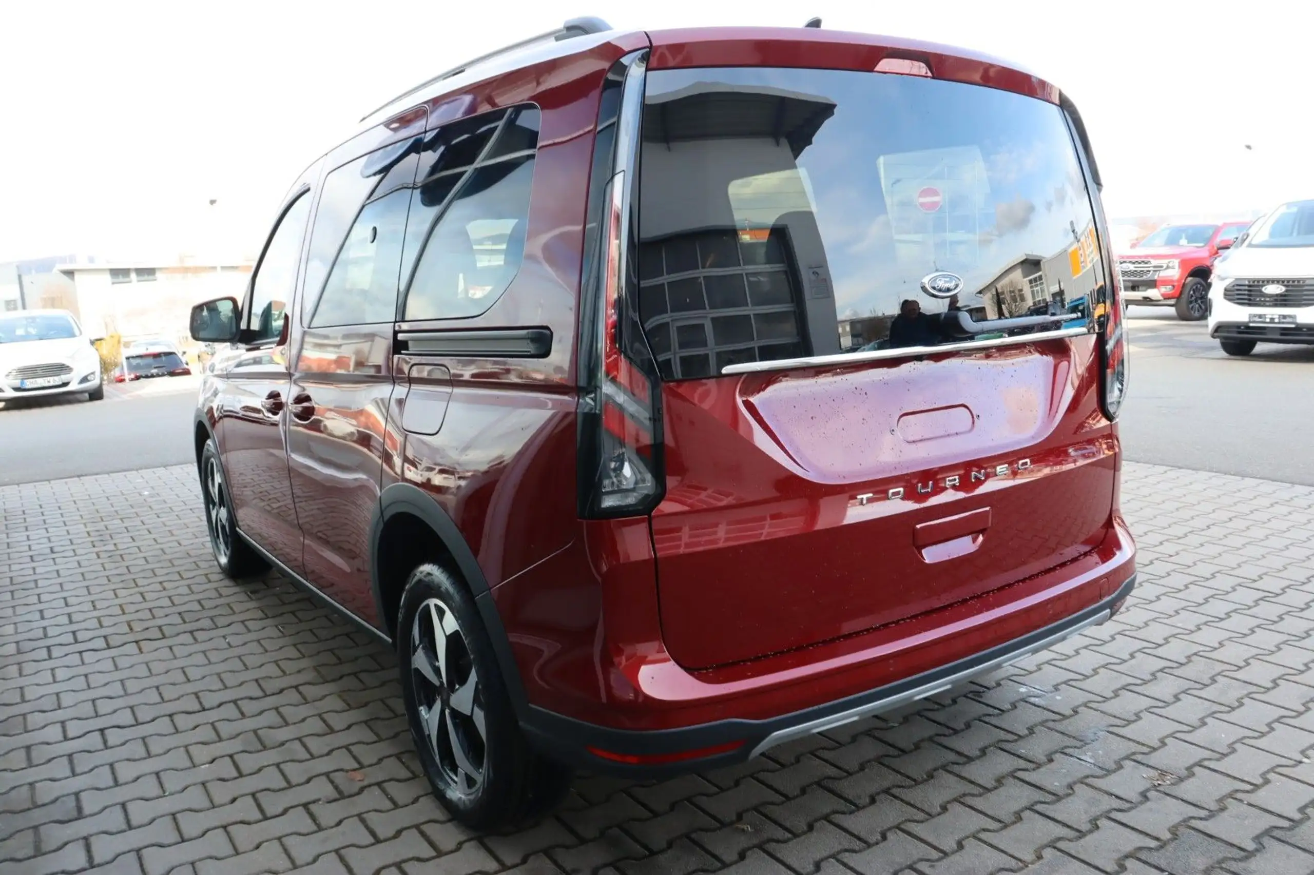 Ford - Tourneo Connect