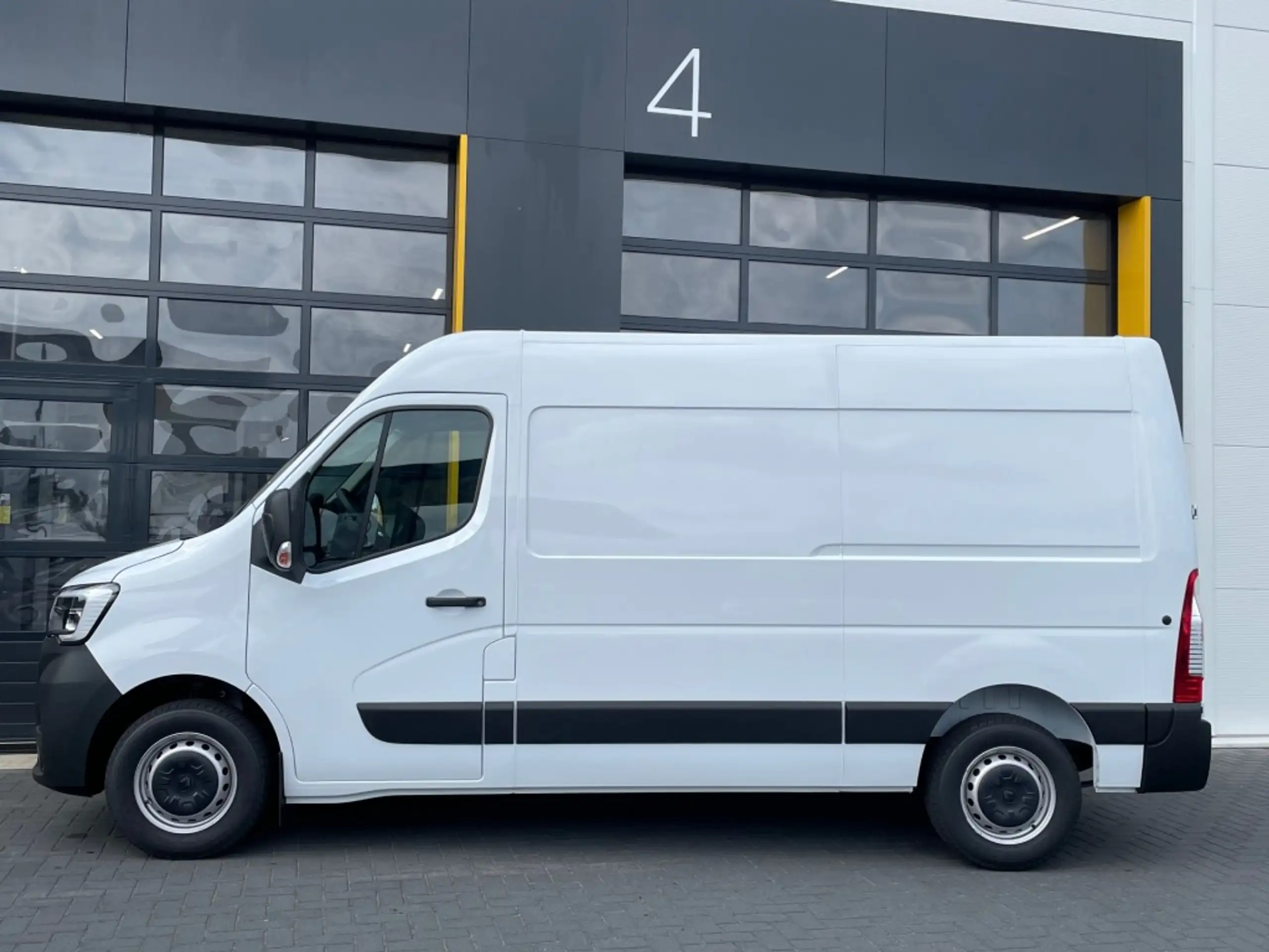 Renault - Master