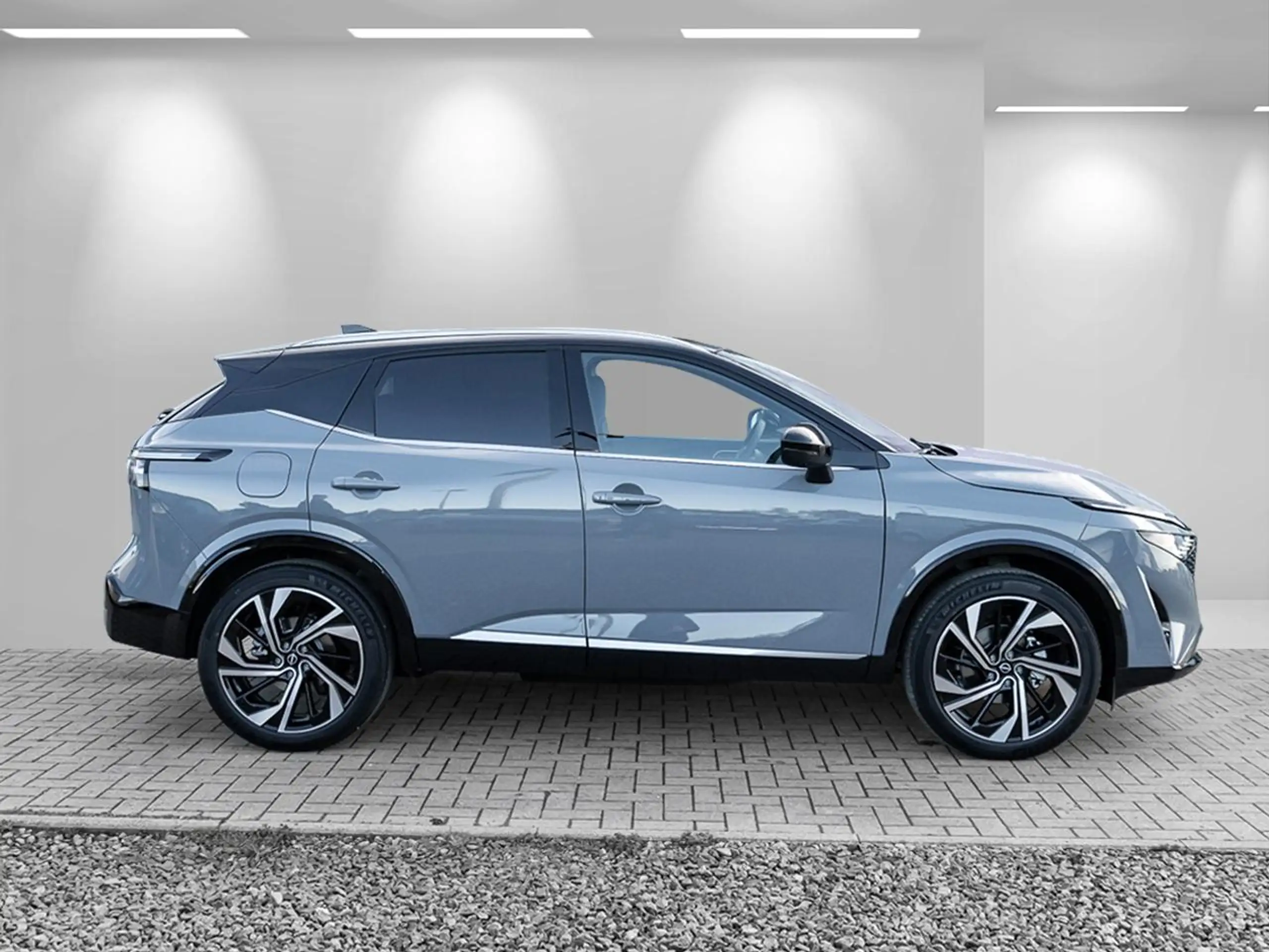 Nissan - Qashqai