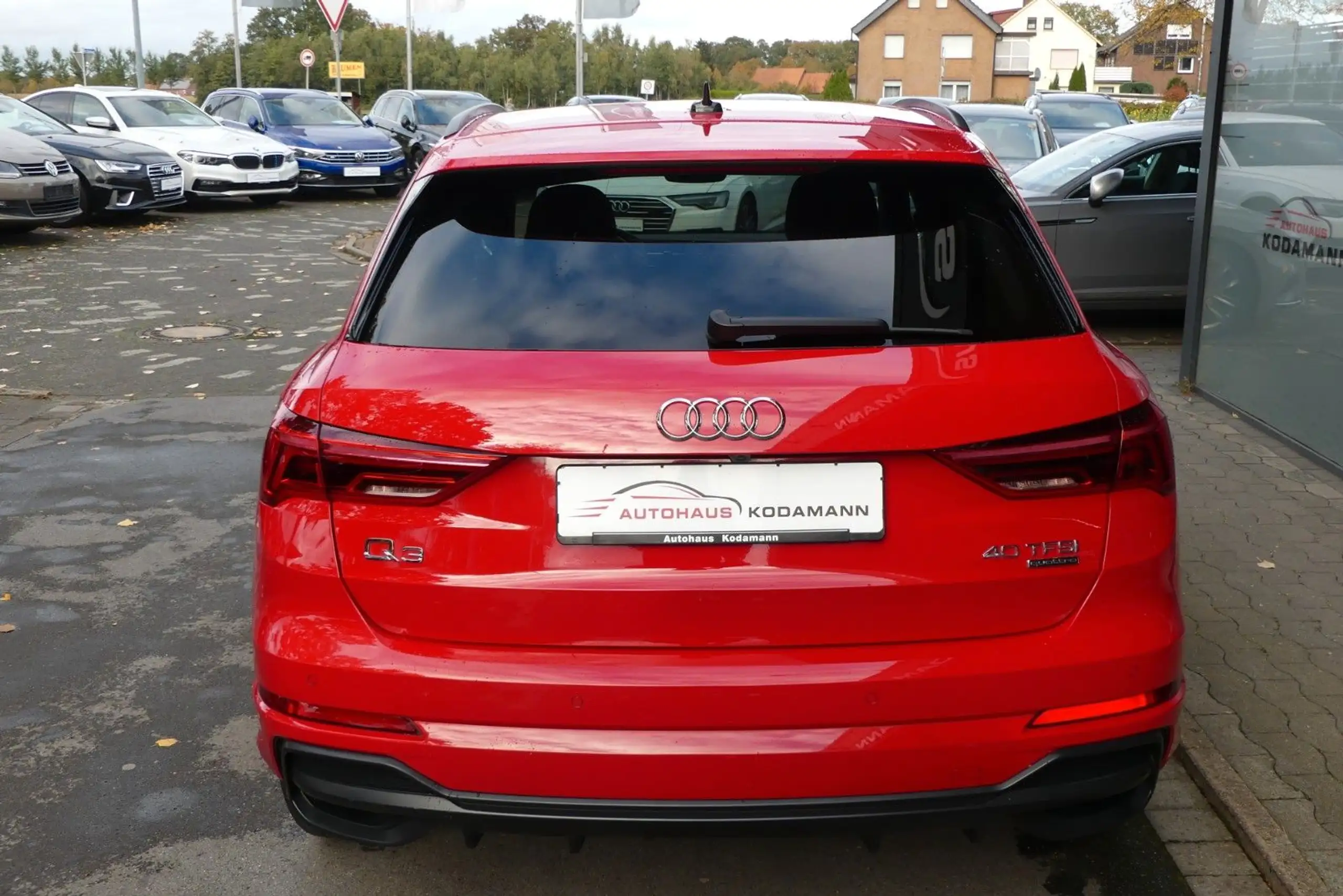 Audi - Q3